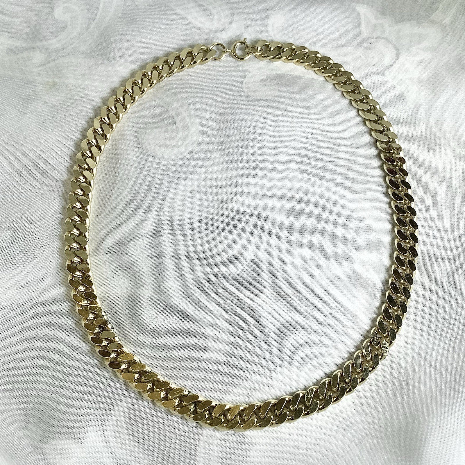 Flat Cuban Link Chain Necklace Gold Tone 18 Inch 9 mm Classic Mens Womens Curb