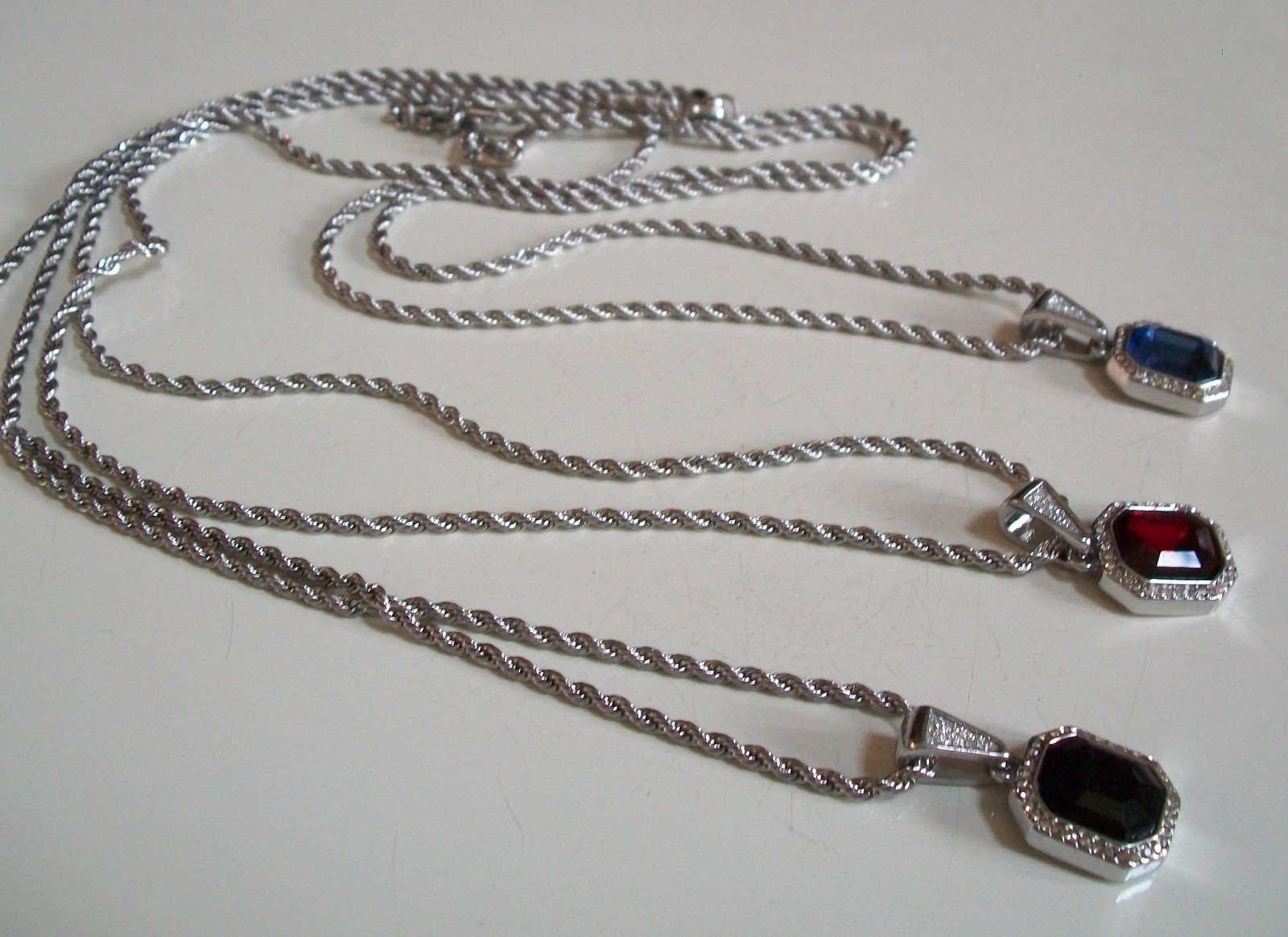 Men’s silver finish red, black, blue fashion hip hop chain & charm