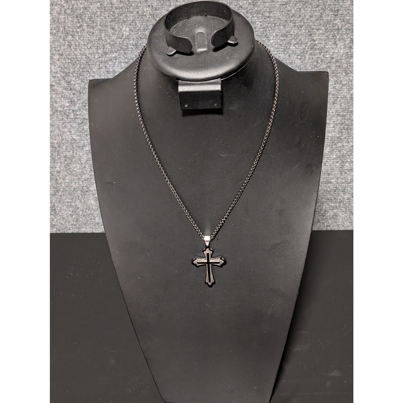 Black Chain Necklace With Silver Tone & Black Cross