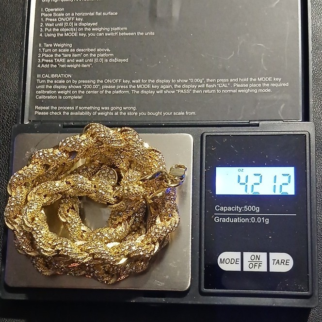 Golden twisted rope icee chain