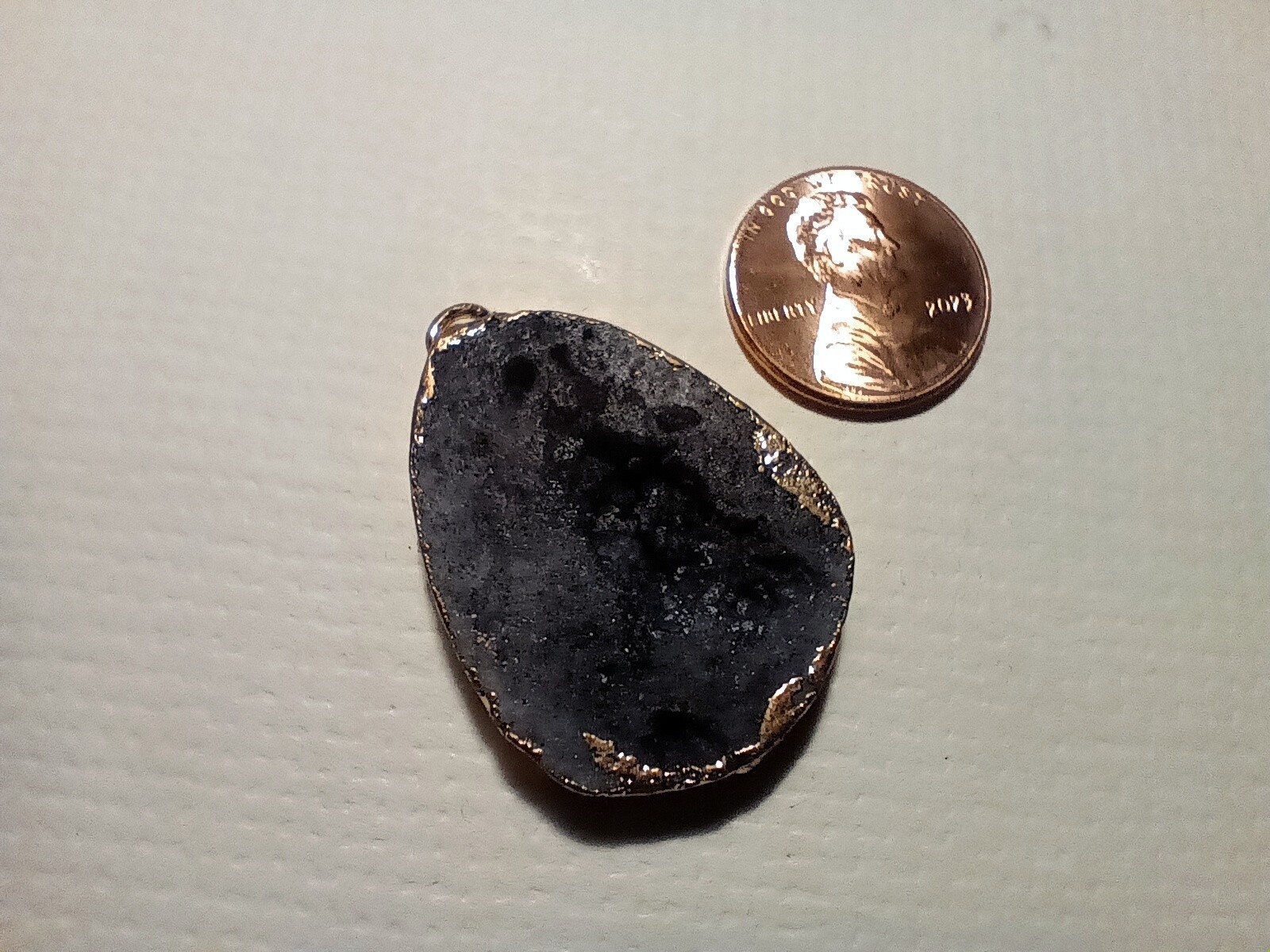 Gilded Edge Druzy Natural Black Stone Pendant Charm 32mm x 24mm FREE SHIP A-3