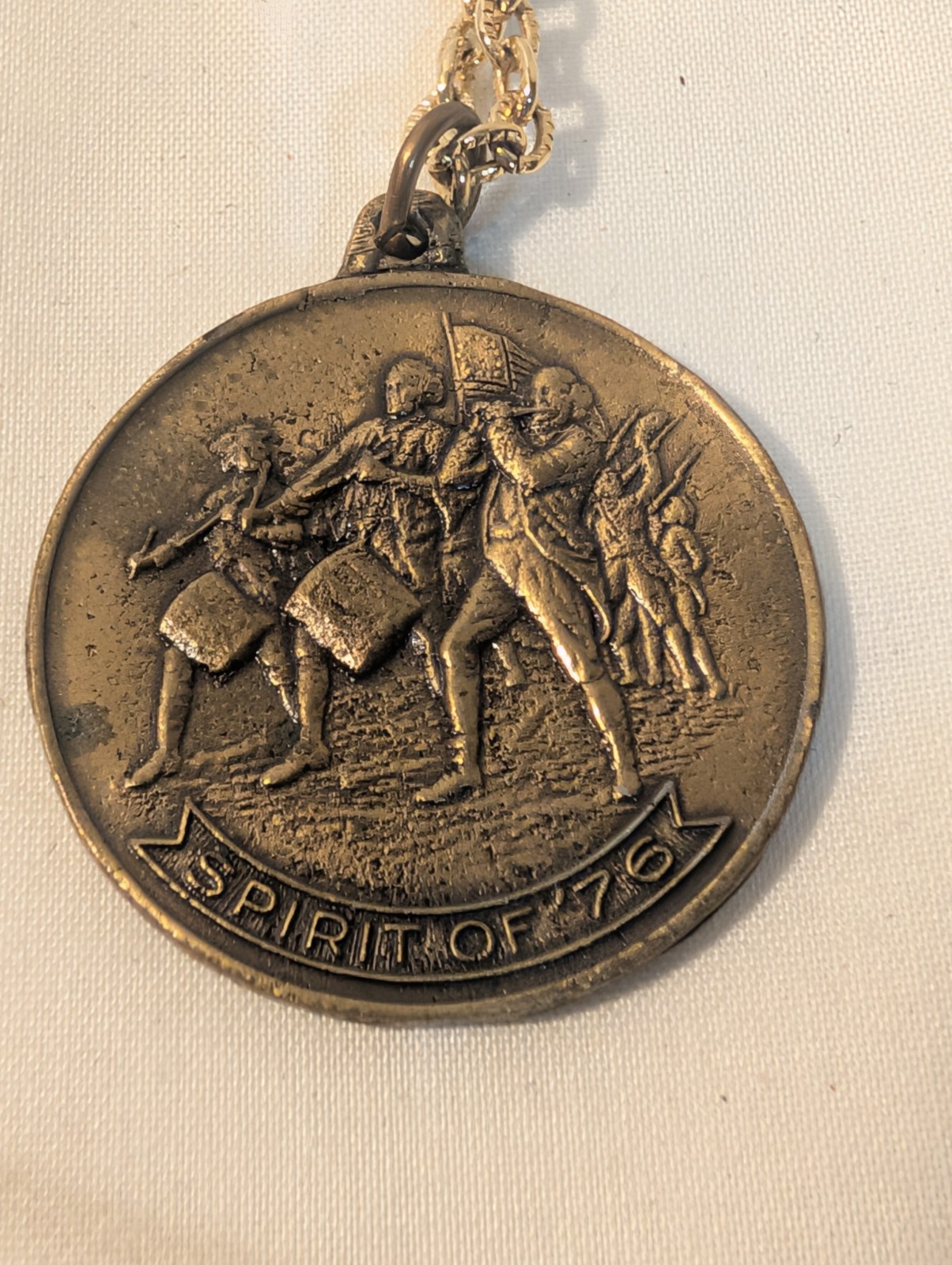 Vtg 1976 United States Of America Spirit Of 76 Cradle of Liberty Coin Pendant.