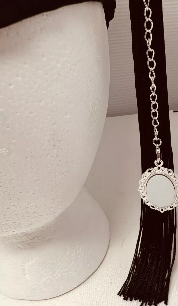 Graduation Cap Tassel Photo Charm Decoration Oval Silver Tone New Gift *1 Charm*