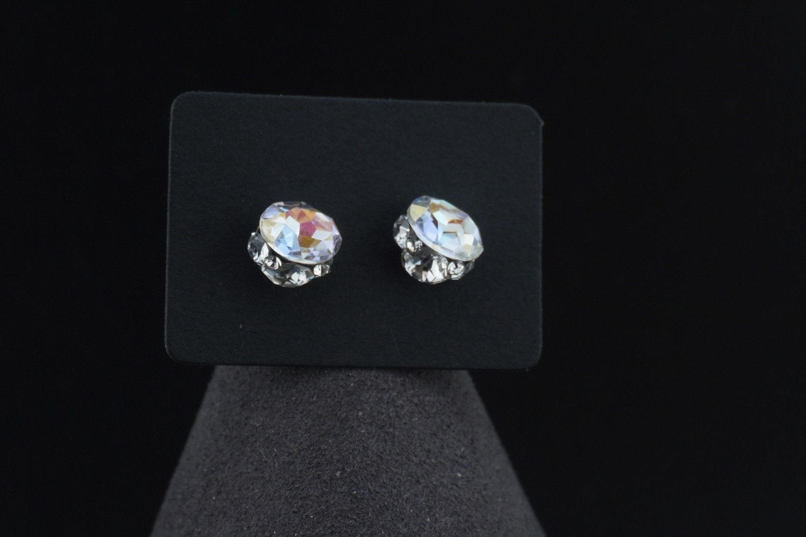 Earrings – CZ (NEW)Back studded 1-2CT in size and 1-1.5CT Size Beautiful Cluster