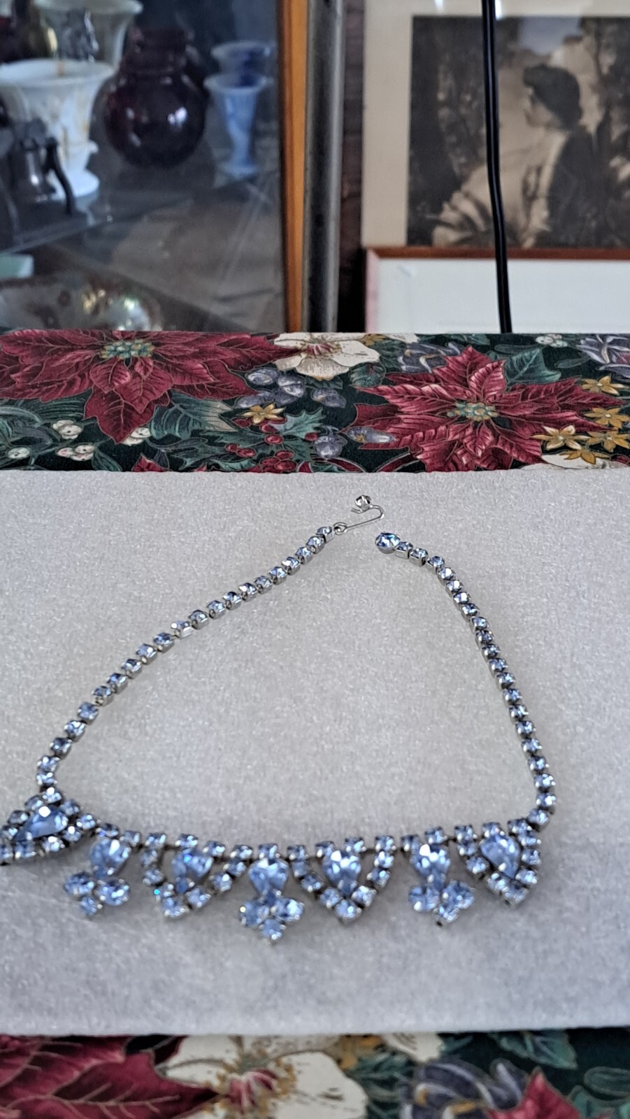 Weiss Vintage Icy Blue Rhinestone Design Necklace Ornate Design