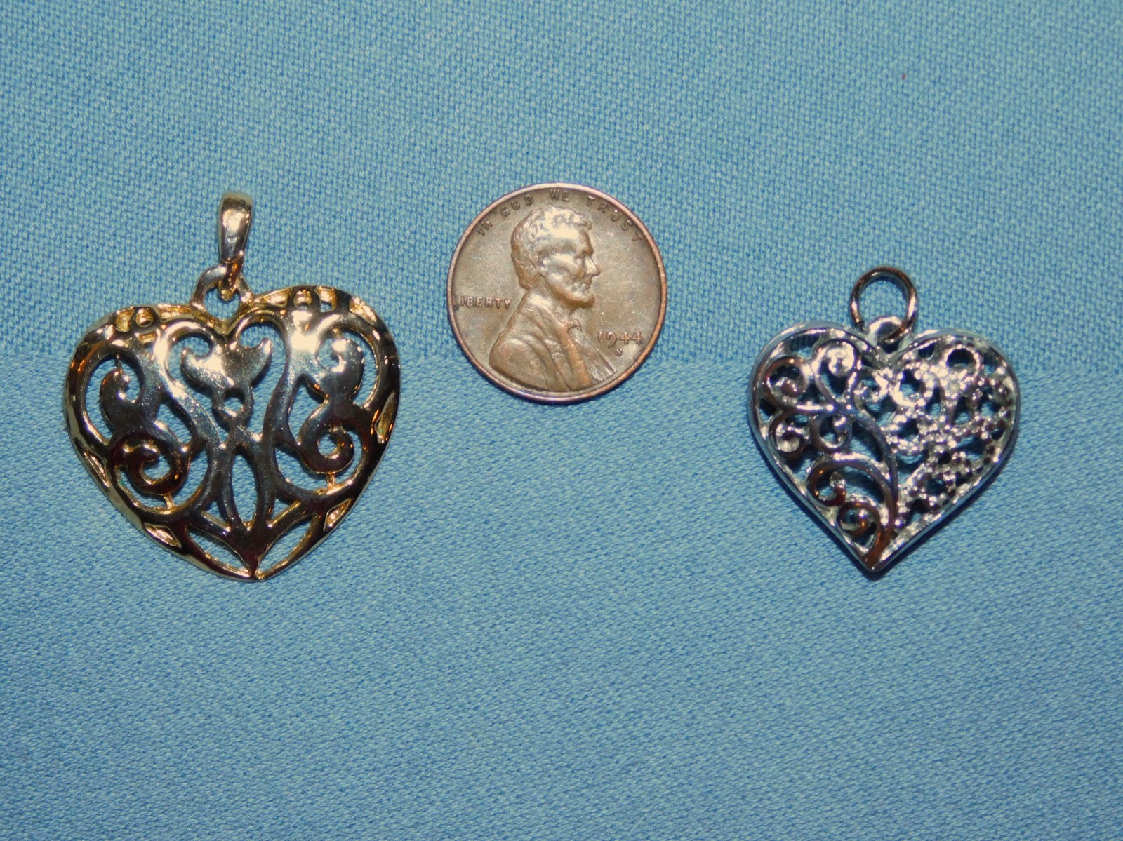 All Hearts Pendants LOT- TEN Pieces Many Styles Sizes Colors Mostly Modern FR SH