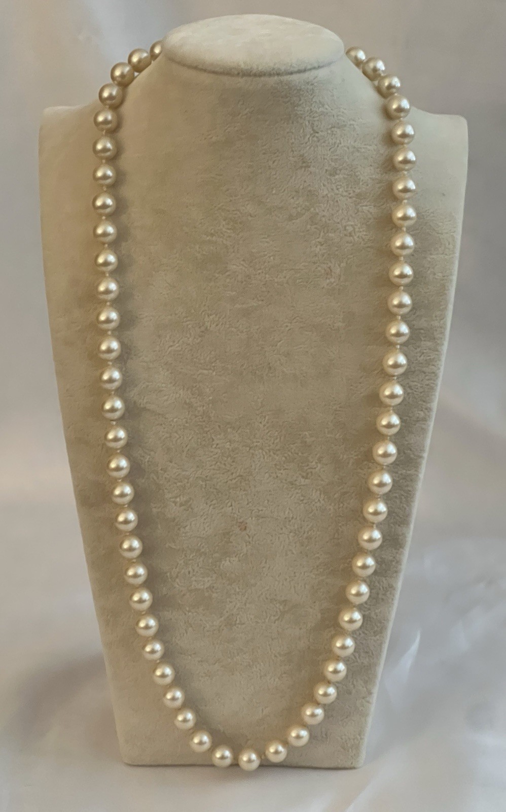 Faux 15mm Pearl Single Strand Clasp Marked Japan 24″ Length