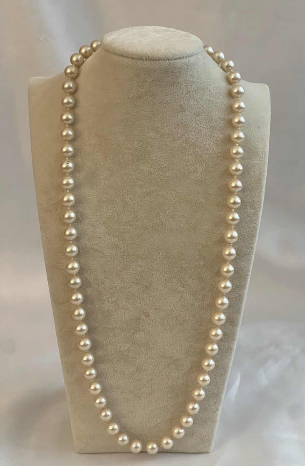 Faux 15mm Pearl Single Strand Clasp Marked Japan 24″ Length