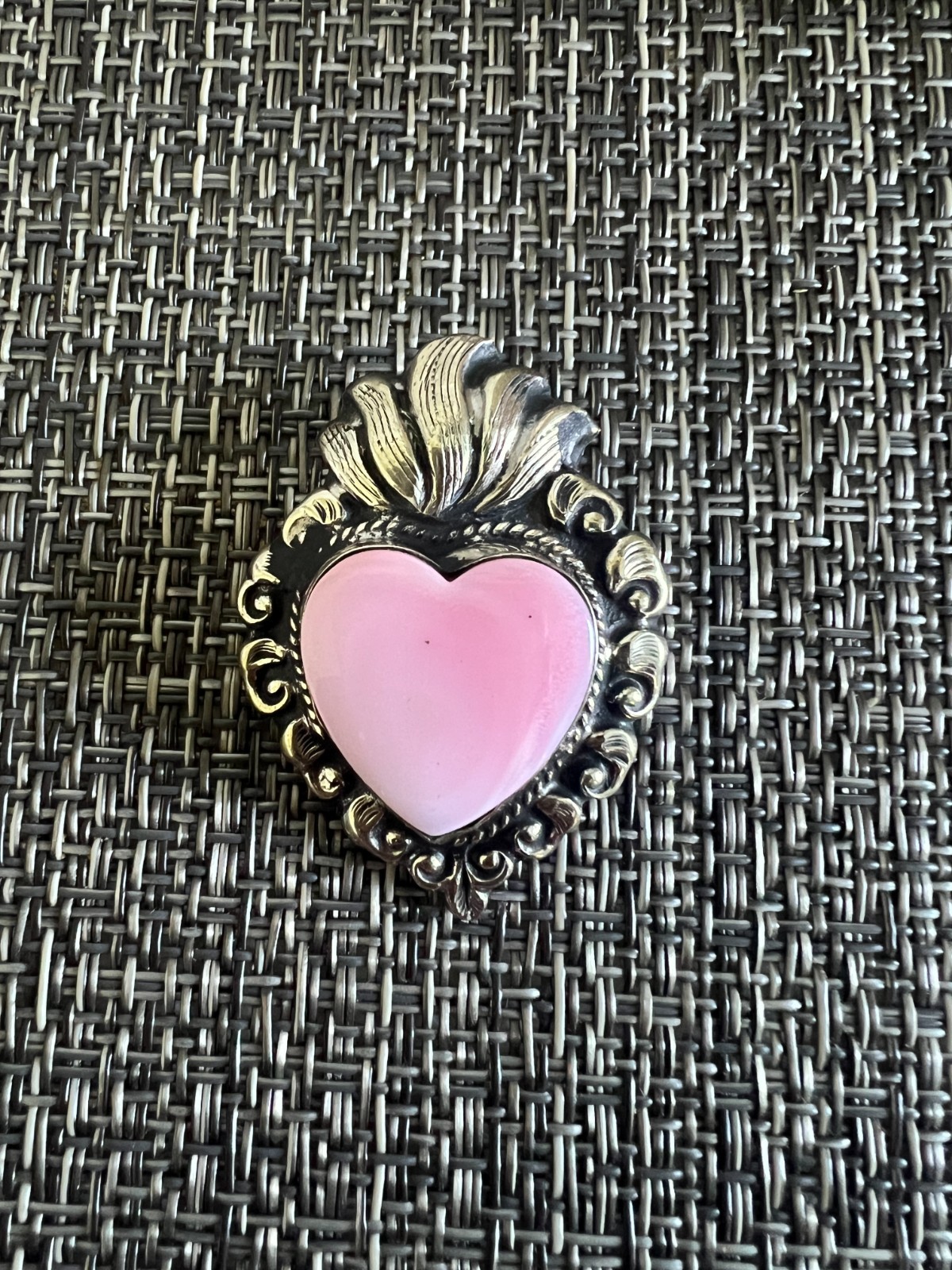 Pink Conch Shell Pendant, Tibetan Repoussé Silver, Handcrafted Jewelry (P-195)