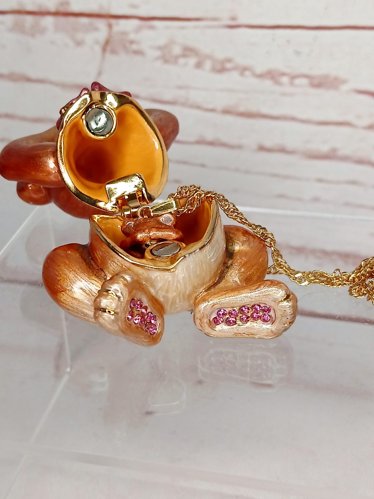 Vintage 2004 Arora Hidden Treasures Trinket Box Necklace Enamel Teddy Bear Baby