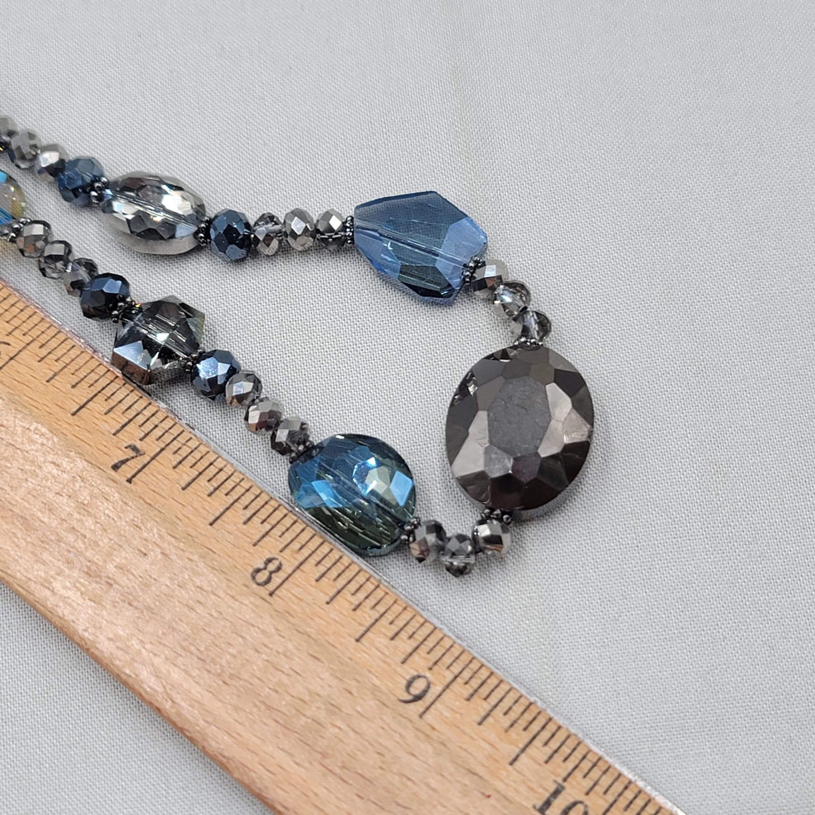 Purple Blue Crystal Bead Necklace Silver tone Sparkle! 18″ – 20″