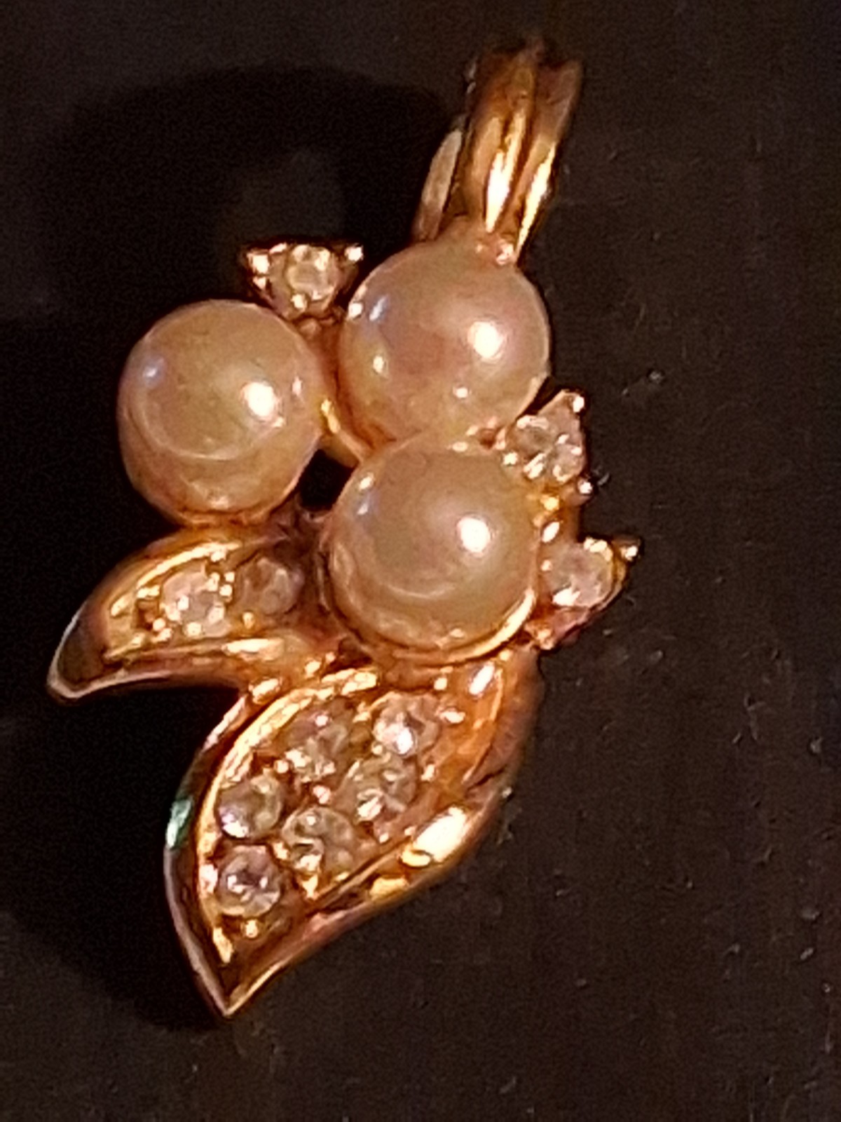 Vintage Signed ROMAN Faux Pearl Clear Rhinestones Goldtone Pendant Enhancer