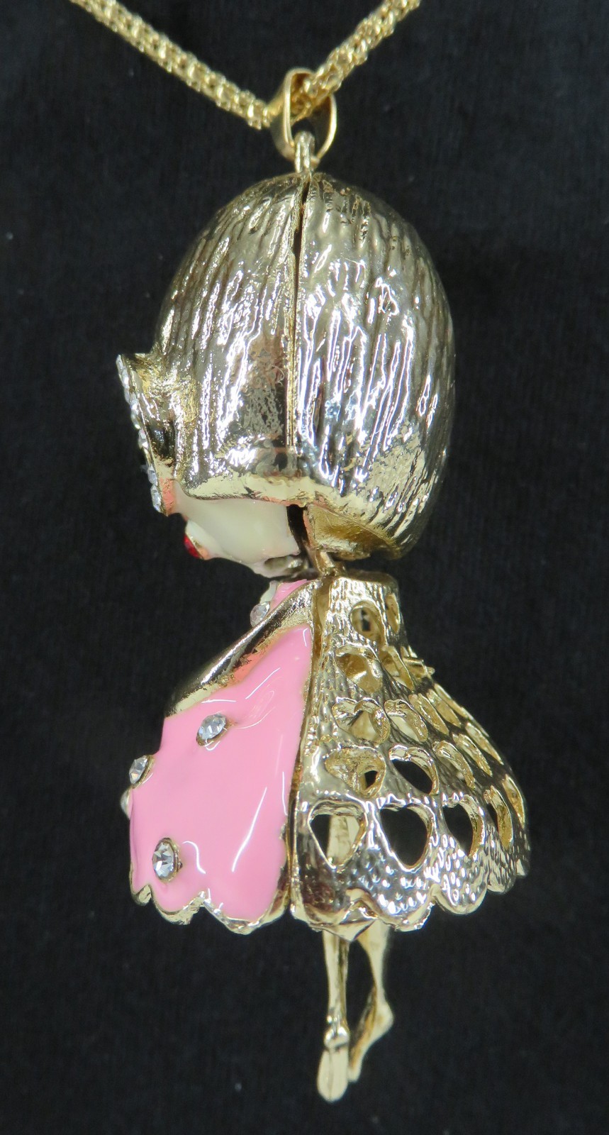 NWT-Betsey Johnson 3-D Pink Moveable Ballerina Pendant on Goldtone Necklace