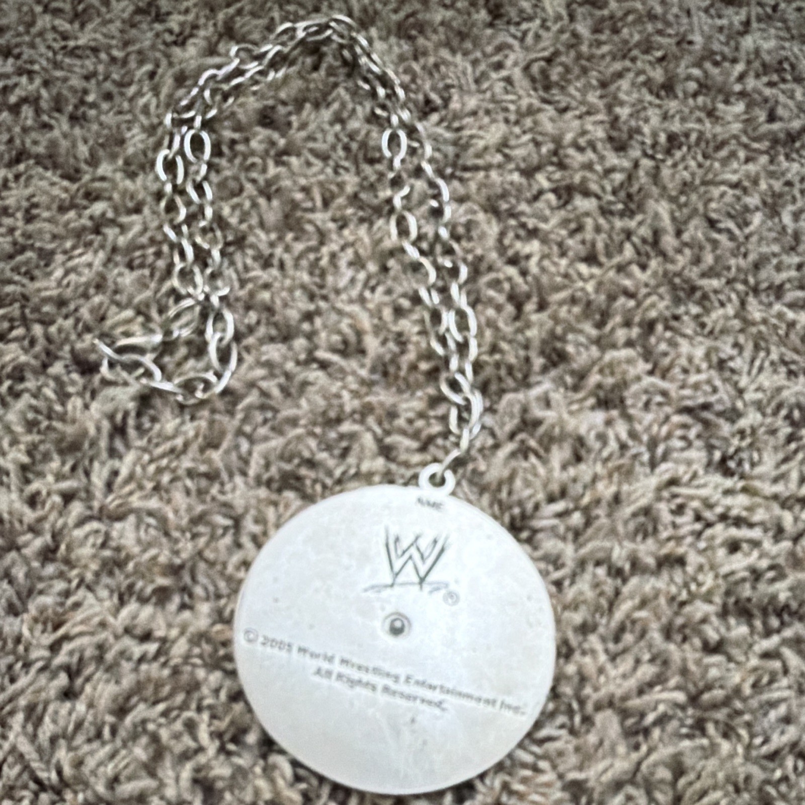 WWE Round Medal Pendant Necklace Silver Metal Oval Link Chain