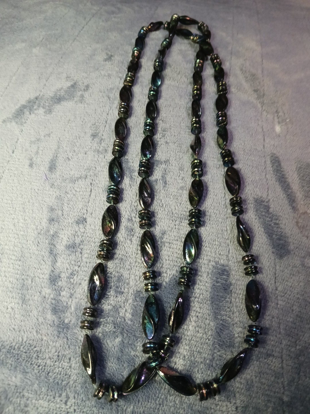 This 48″ Necklace Is A Beauty. 1″ Shiny Sparkly Unique Beads & Matching Spacers.