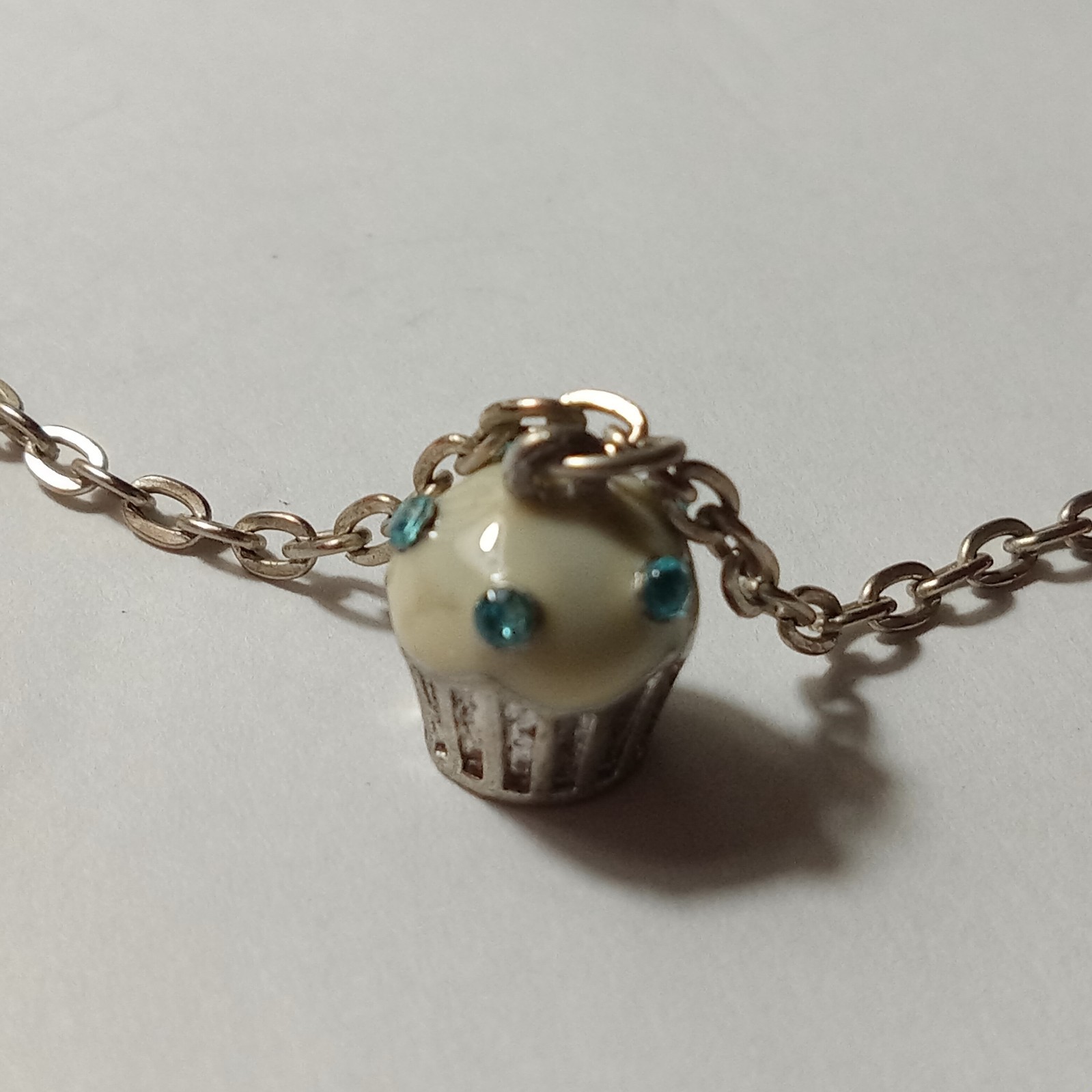 Unbranded Siver Tone Cupcake Charm and 14-inch Chain Necklace