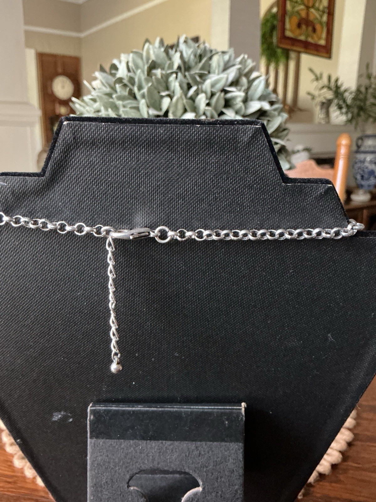 Silver Tone/Pewter Shell Costal Beach Statement Necklace 18” w/ 2” Extender