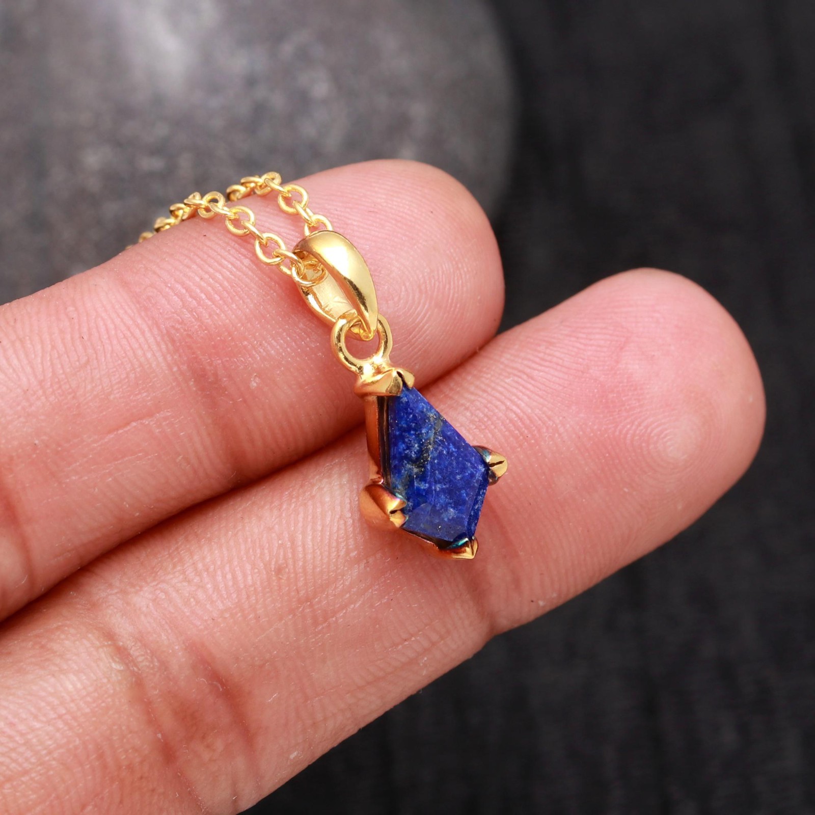 Natural Lapis Lazuli Kite Chain Pendant Gold Plated 925 Sterling Silver Jewelry