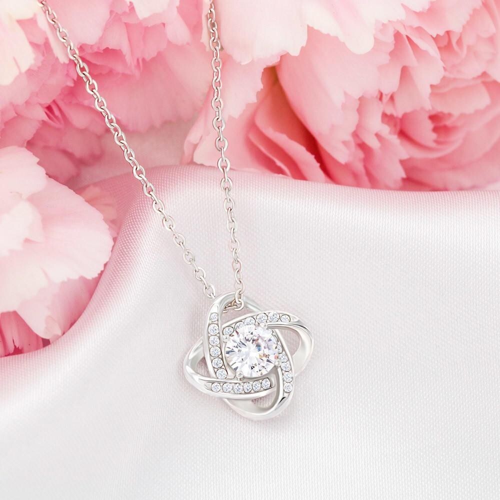 To My Queen Necklace, Anniversary Gift For Wife, Girlfriend Necklace