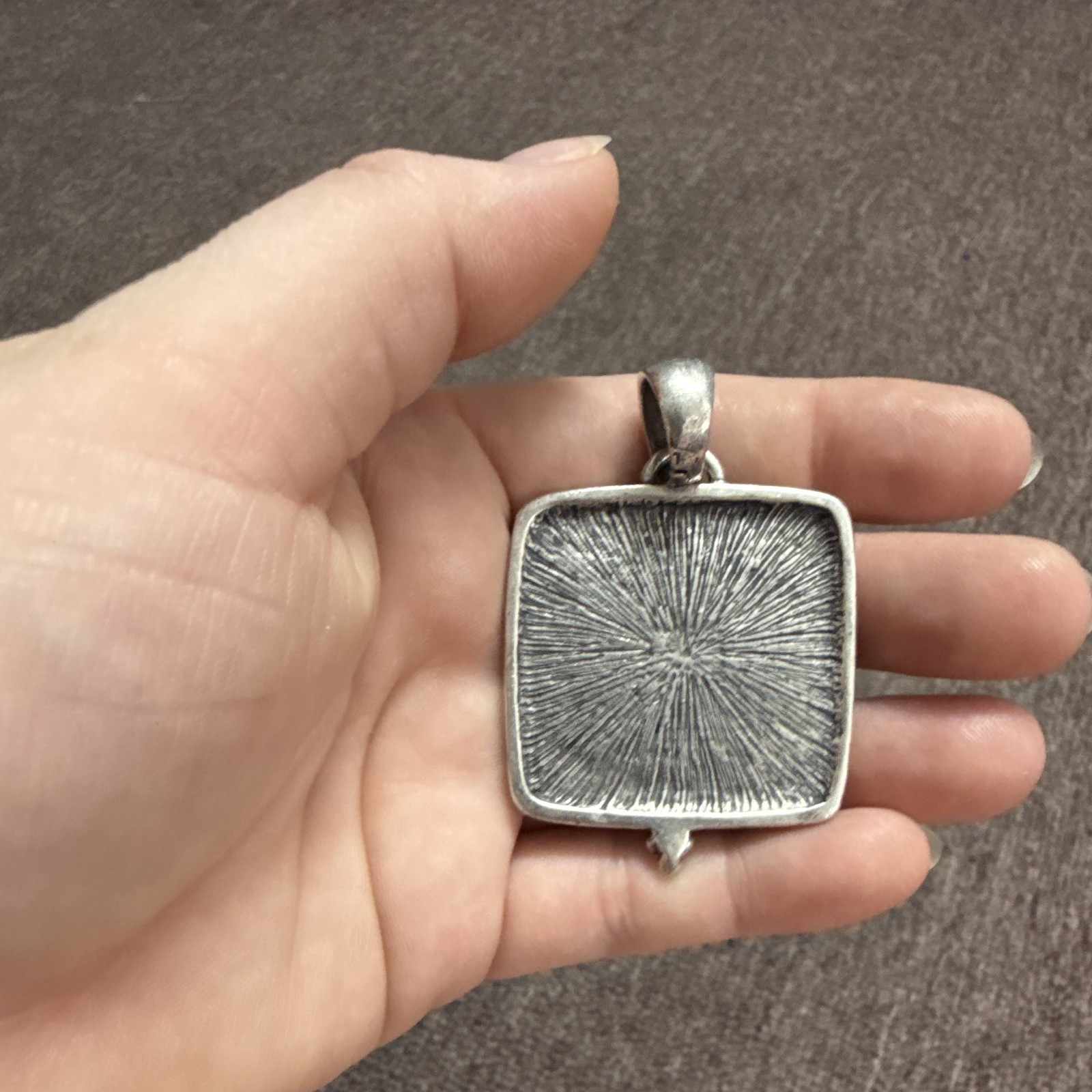 Silver Tone Square Bezel Set Charm Pendant Necklace Green/Yellow Stone