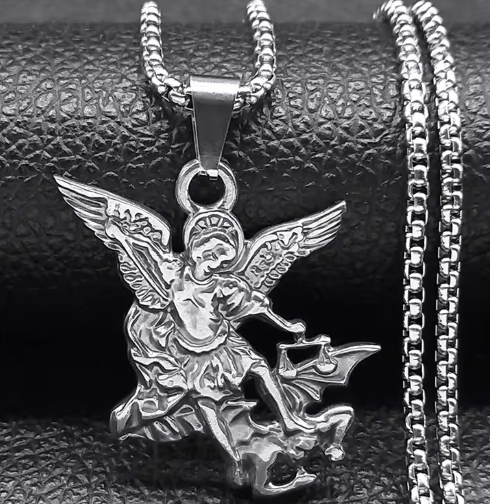 Stainless Steel St. Michael Pendant with 50cm (19.7 in) rounded box chain