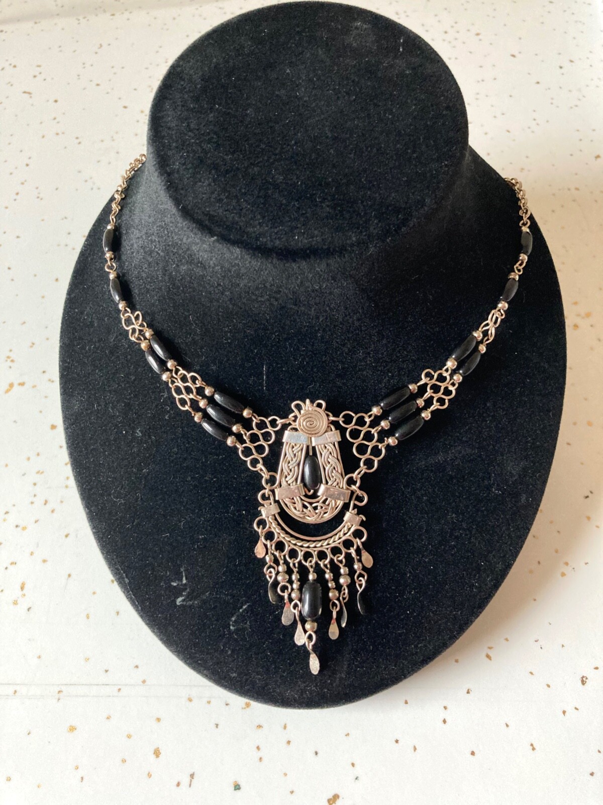 New Handmade Peruvian Alpaca Silver Black Beaded Chocker Necklace 17″ Long