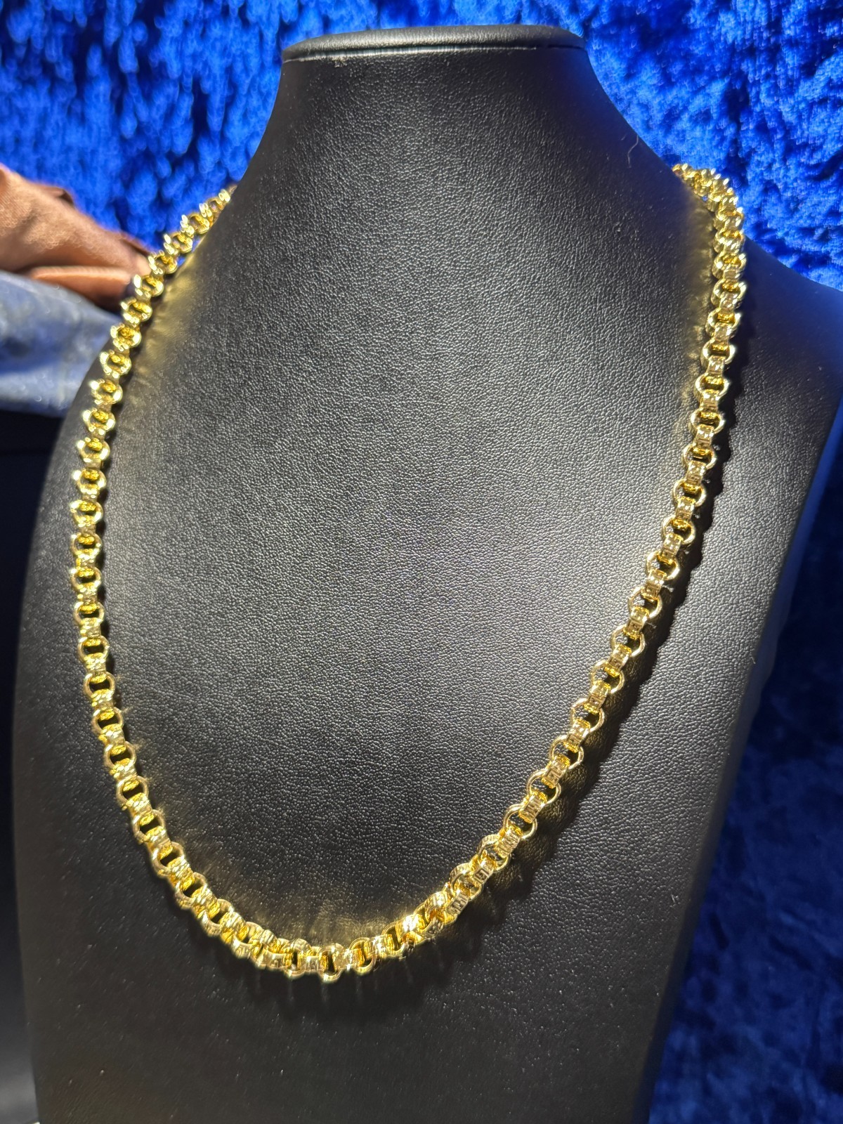 Unique Rollo Necklace 7 Mm with Auspicious Engraved Pattern 24″ Treasurable