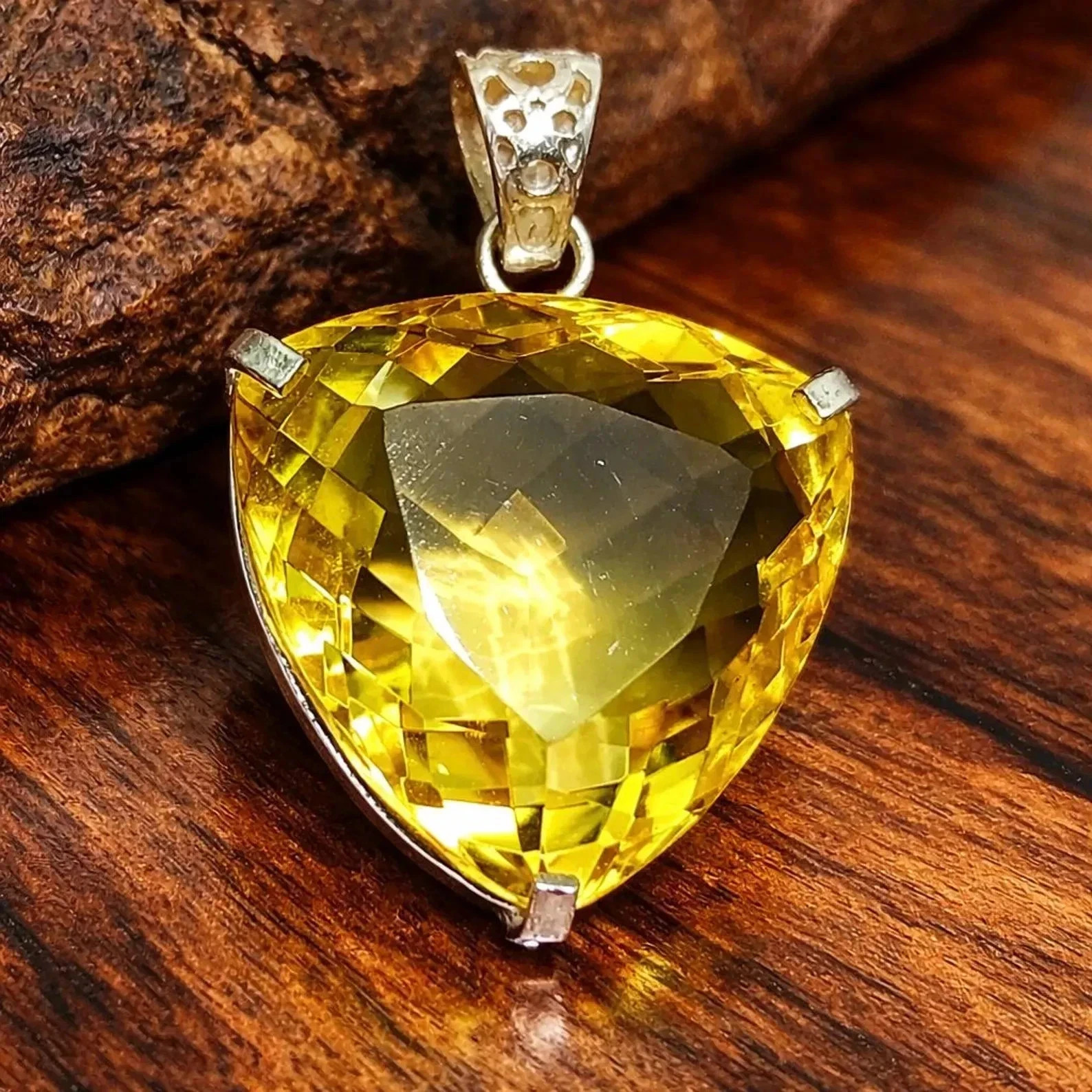 55 CT+ Flawless Yellow Topaz Pendant 925 Sterling Silver Plated Handmade Jewelry