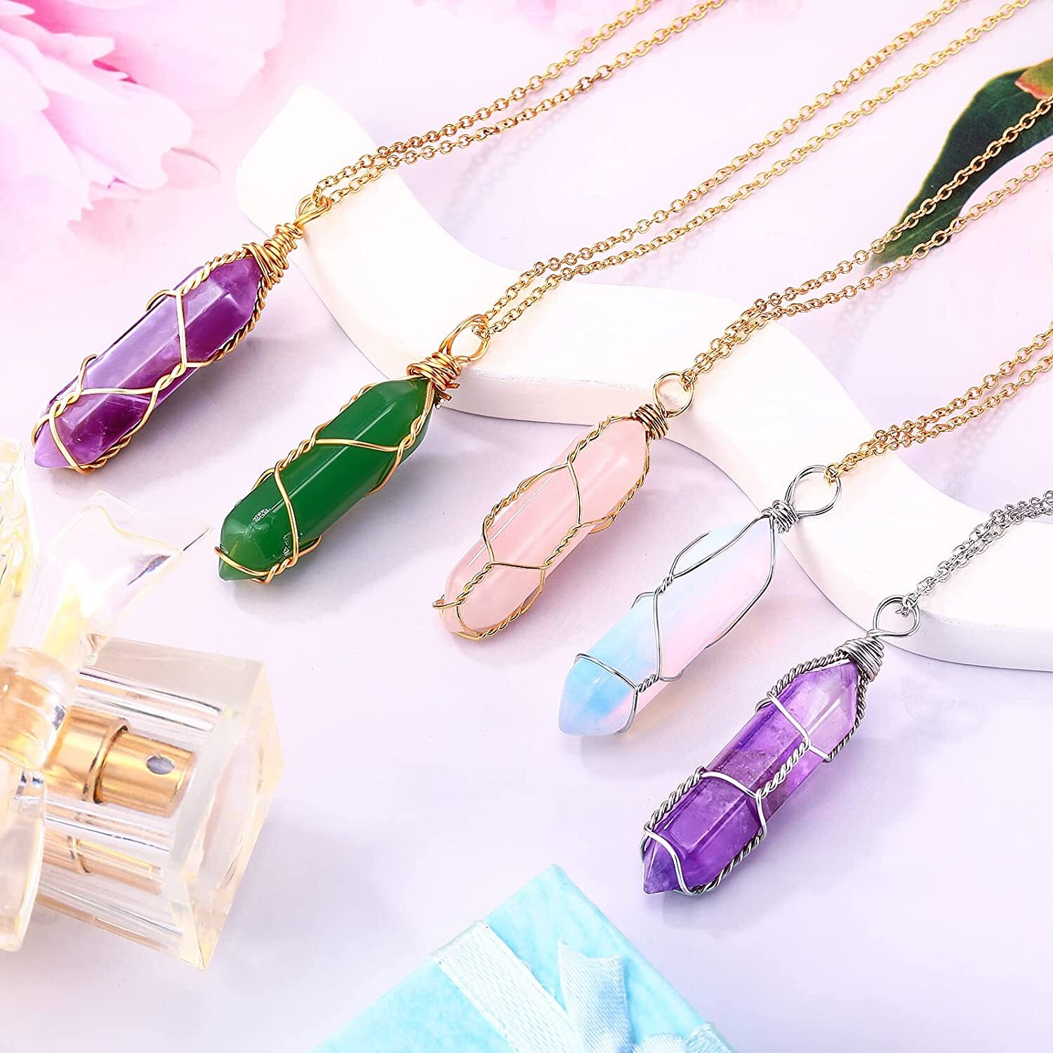 5 Pieces Crystal Necklaces, Healing Stones Spiritual Pendant for Women Girl Gift
