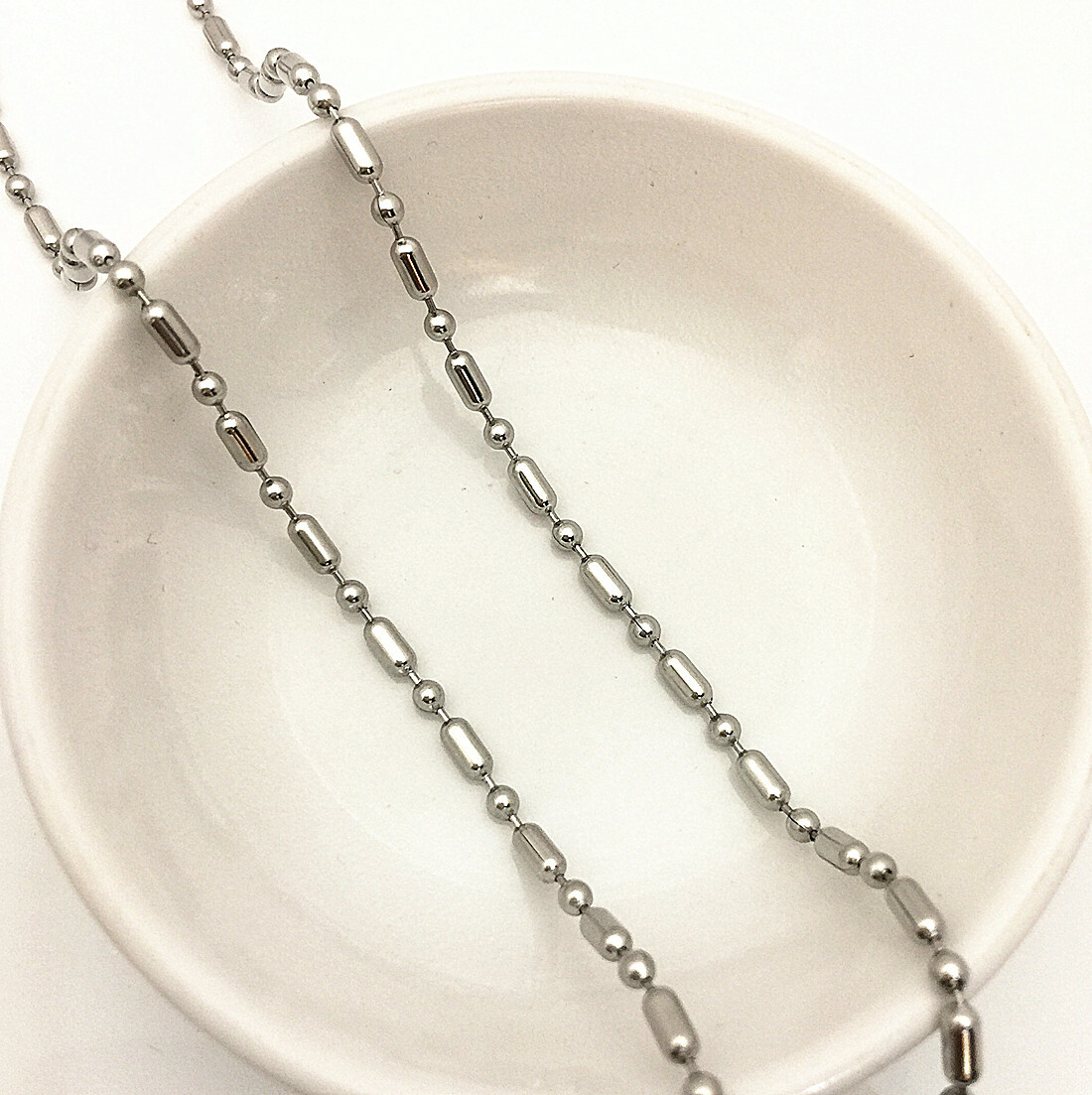 Silver Stainless Steel 2.4mm Ball Oval Beads Chain Necklace 20-32″