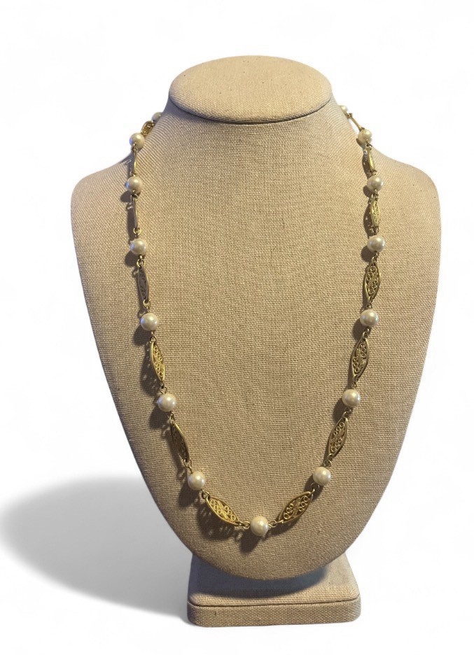 Vintage Gold-Tone Curved Bar Faux Pearl Slide Pendant Necklace
