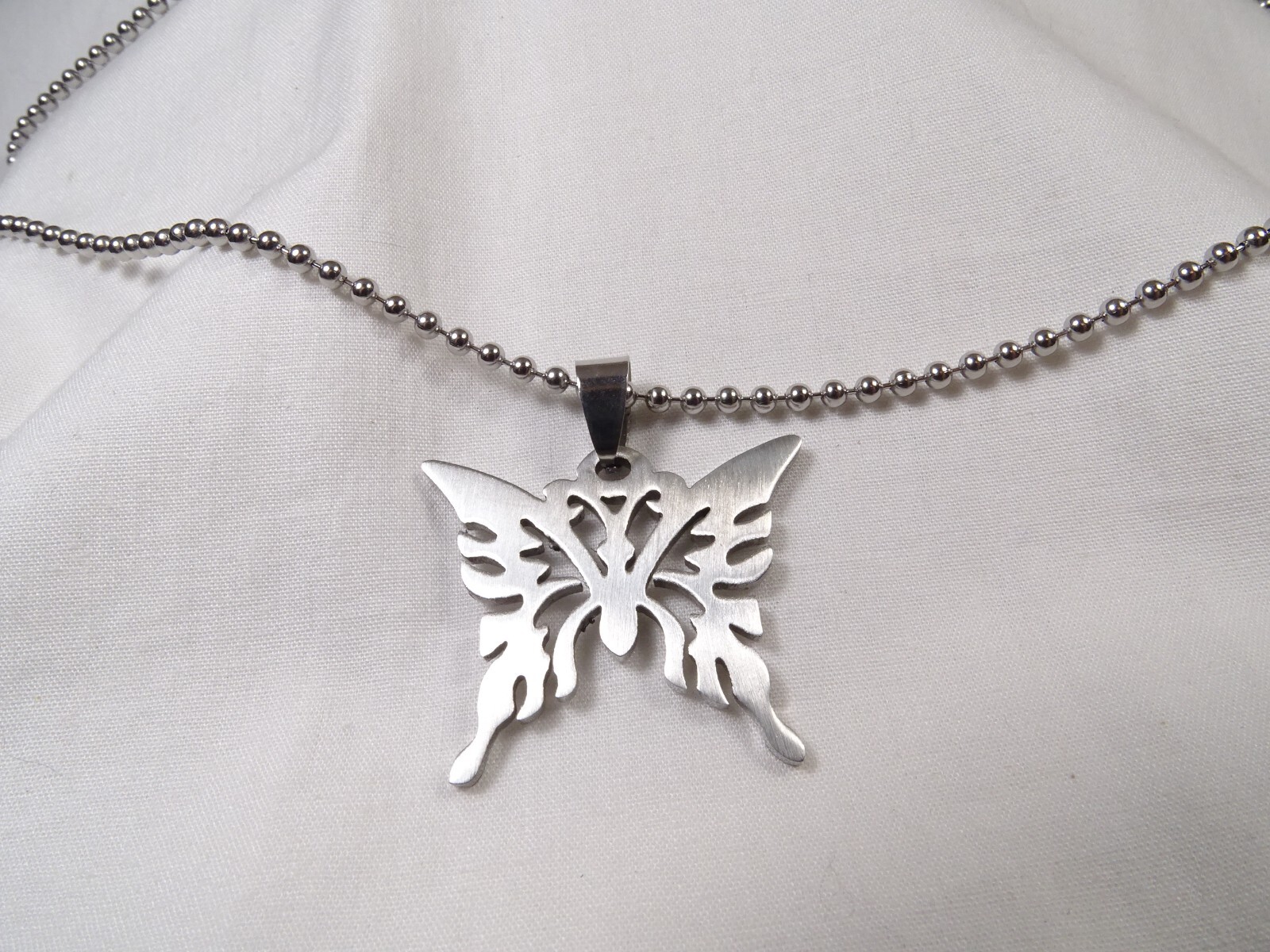 New Large Stainless Steel Butterfly 25” Steel Ball Chain Unisex Retro Necklace