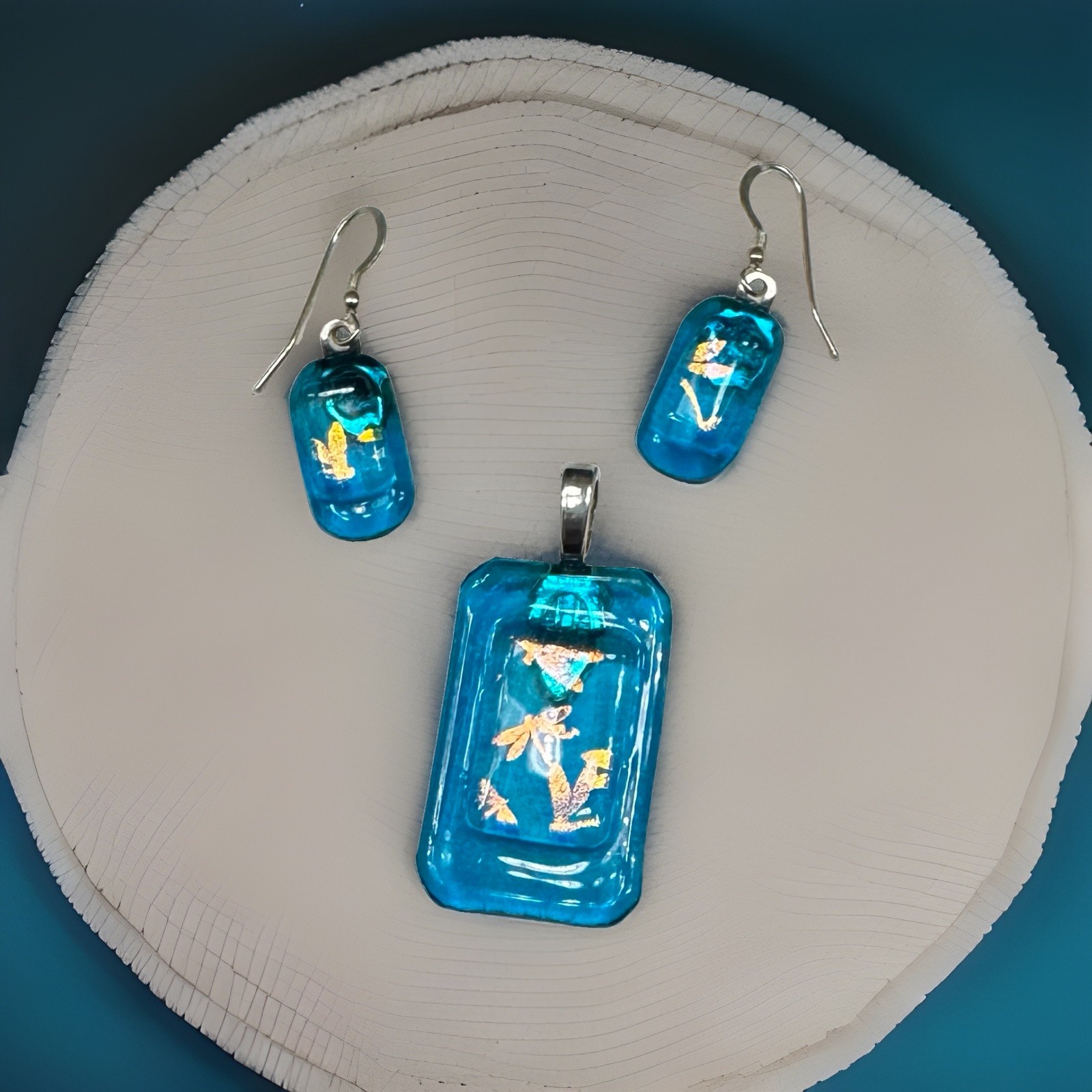 Japanese inspired blue resin pendant with Earrings, embedded Iridescent flakes