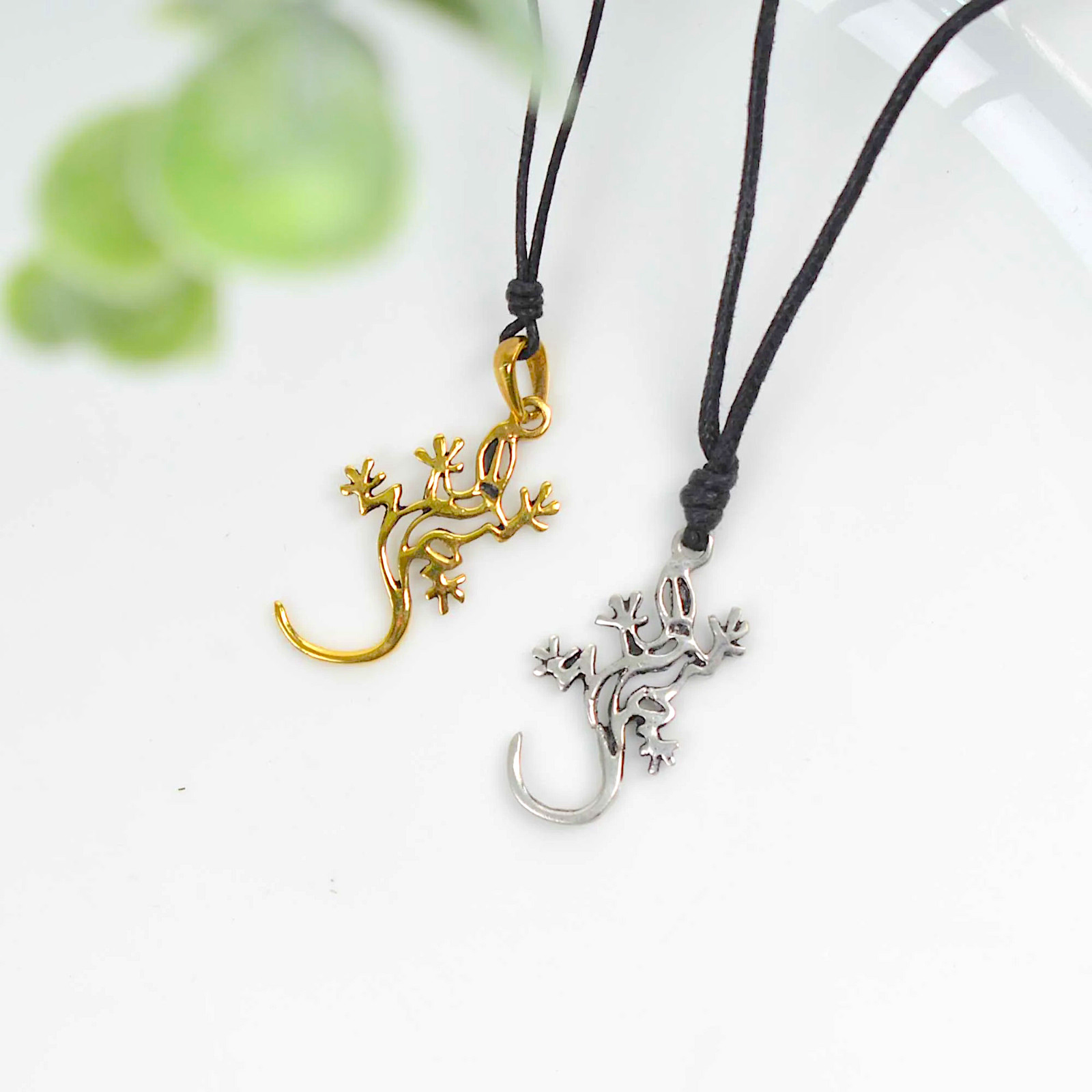 Flawless Lizard 92.5 Sterling Silver Pewter Gold Brass Necklace Pendant Jewelry