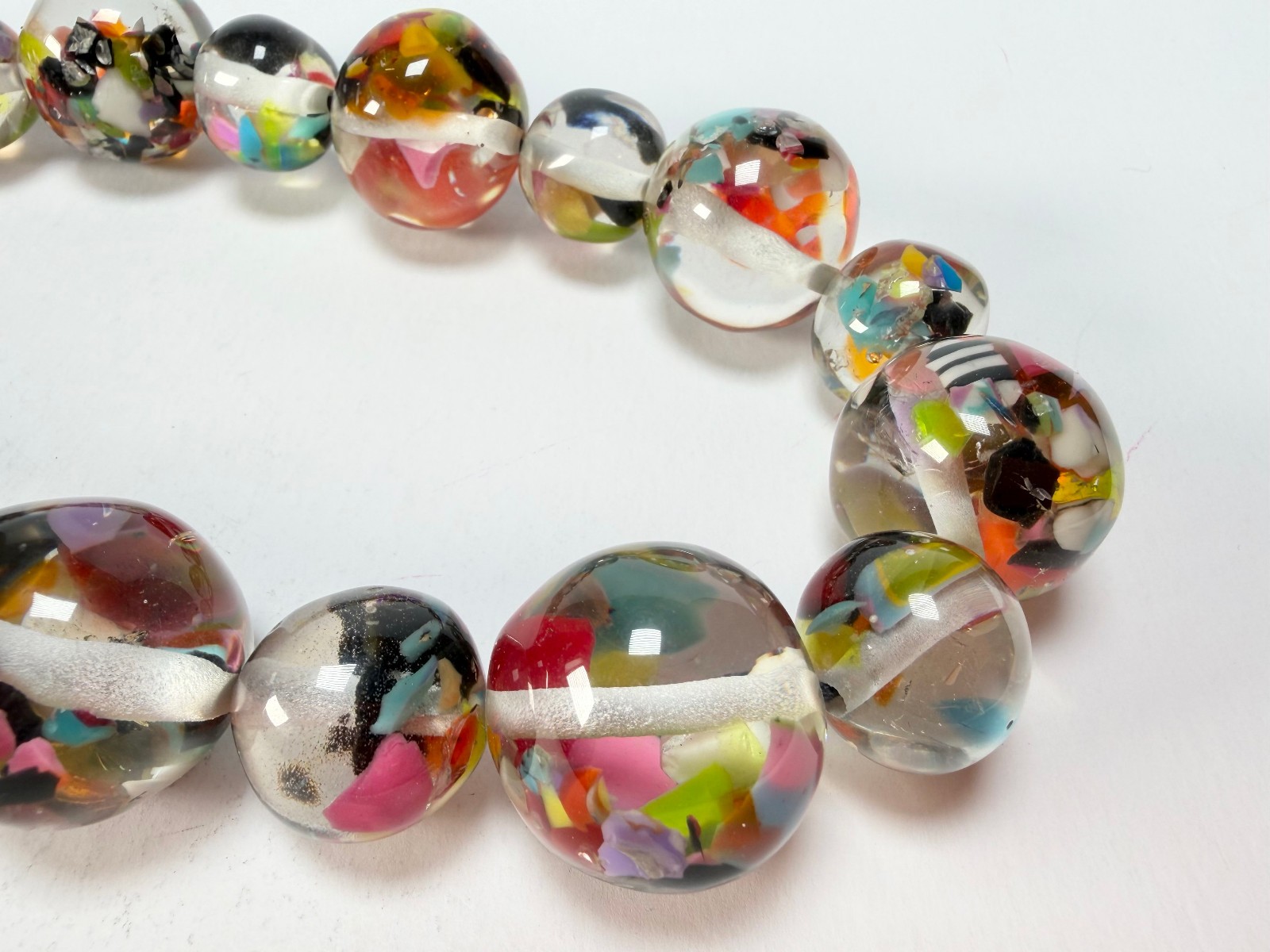 Jackie Brazil “Large spheres” Short Abstract Cascade Necklace 50cm ( N2692 )