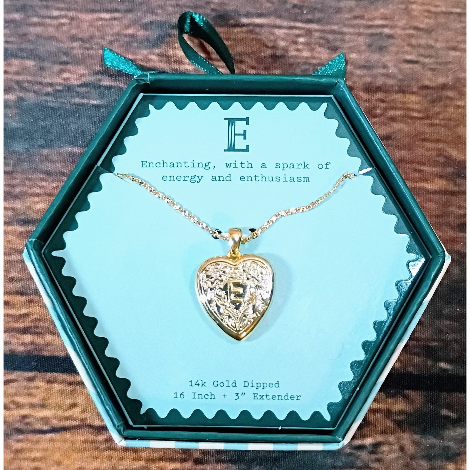 A New Day 14k Gold Dipped Initial E Heart Pendant Necklace Gold Tone New Boxed