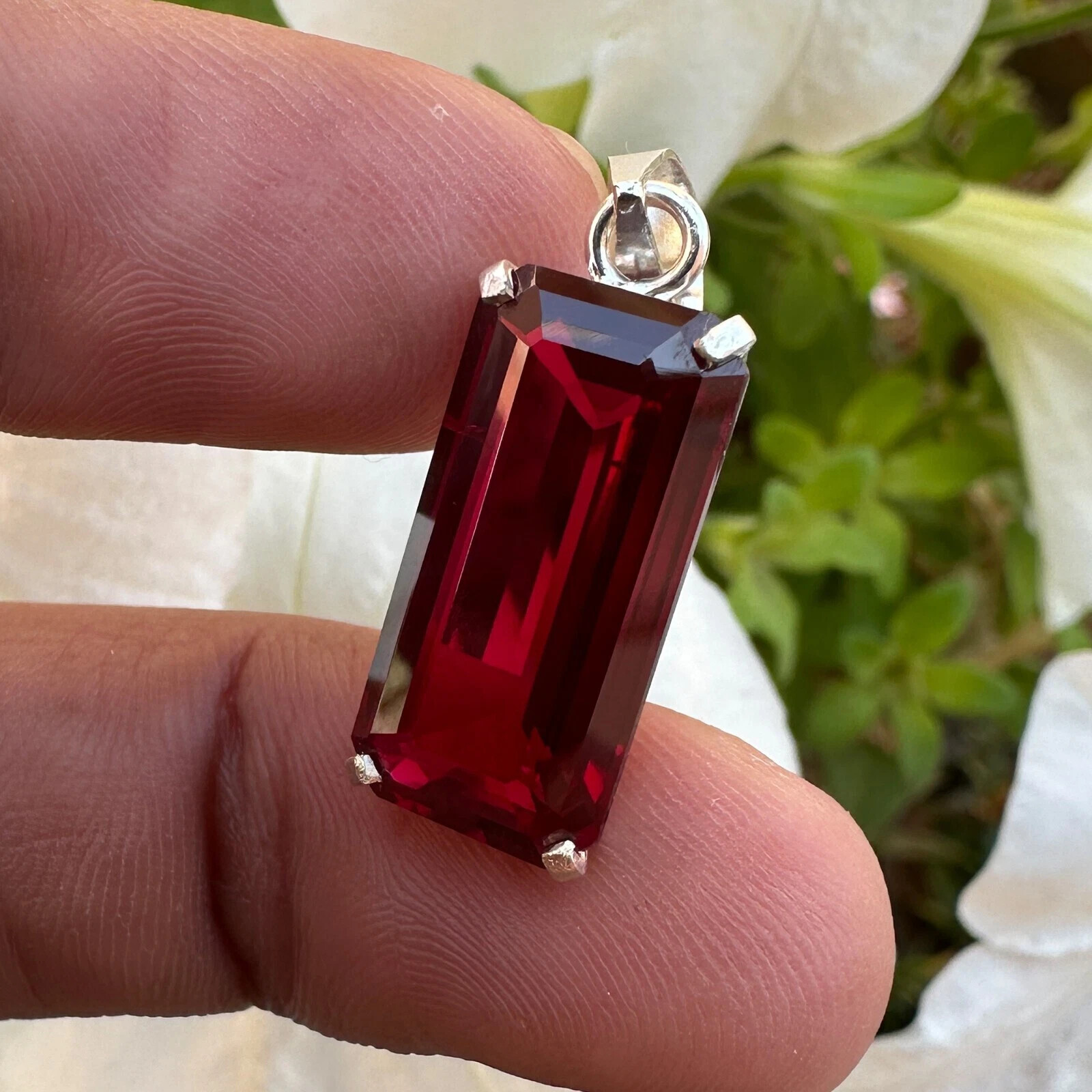 Natural Certified 20 Ct Red Ruby Gemstone Pendant In Solid 925 Sterling Silver