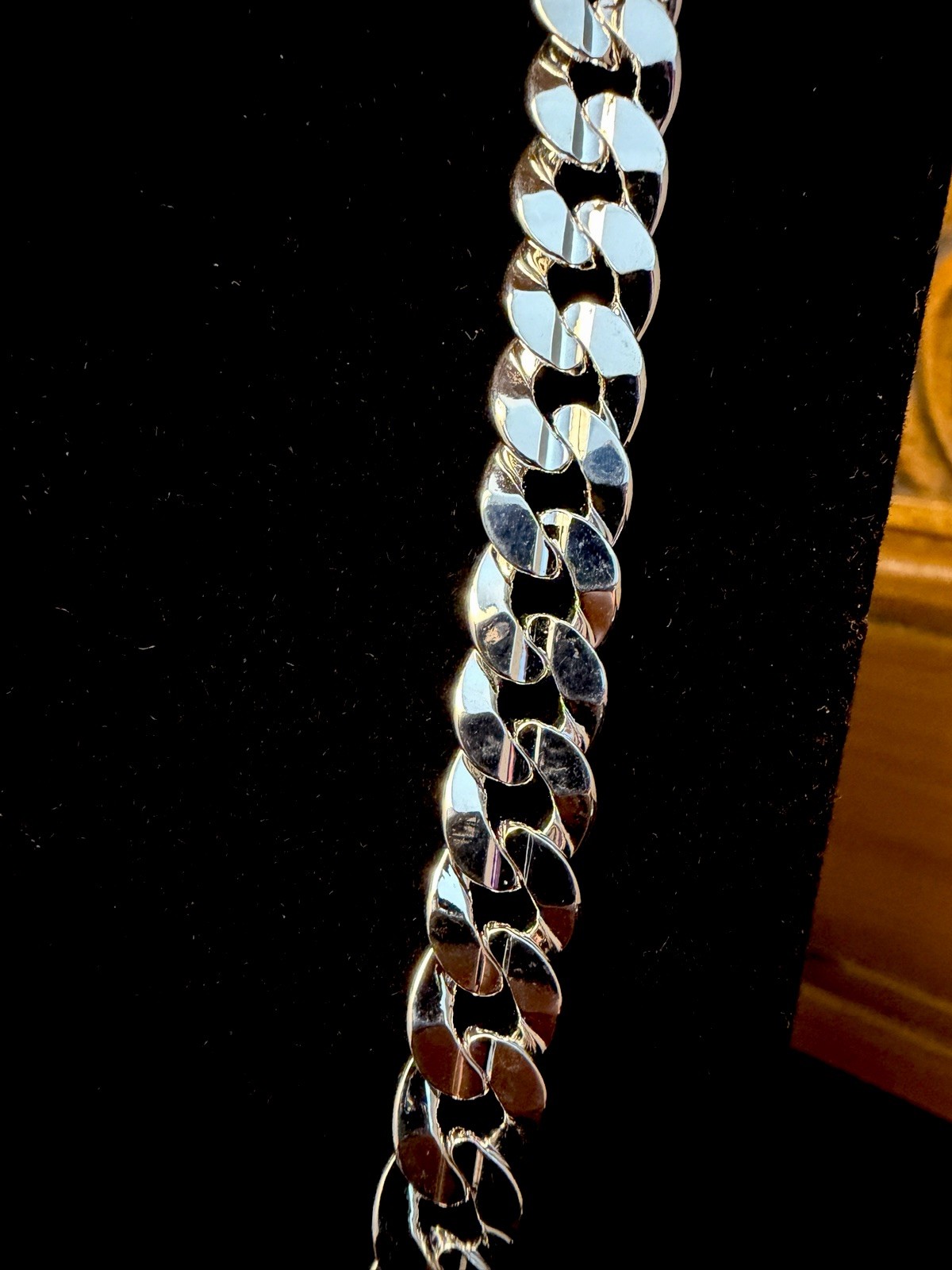 BEAUTIFUL Stamped 925 Sterling Silver Concave Cuban Necklace. 24in 8MM. 69g