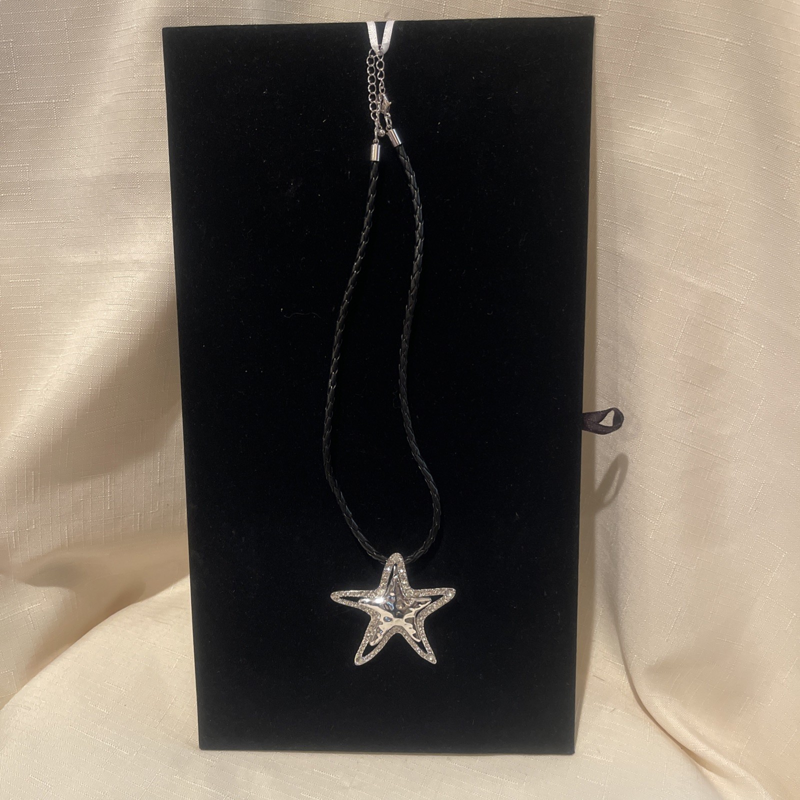Silver STARFISH NECKLACE ,Ocean Nautical Coastal BEAUTIFUL! ❤️