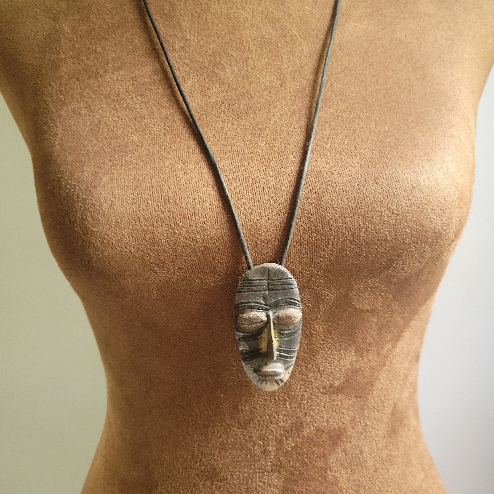 McDonald Signed Clay Tribal Mask Pendant Necklace Earthy Gray One Size Ethnocore