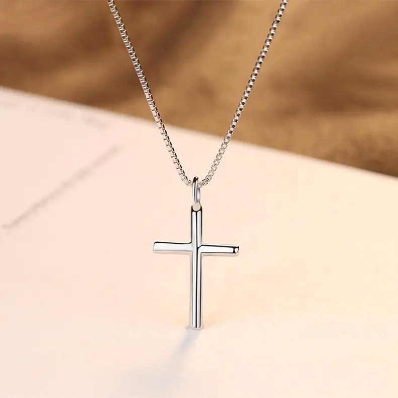 Small Plain & Simple Cross Pendant 18″ Necklace 925 Sterling Silver Plated A1