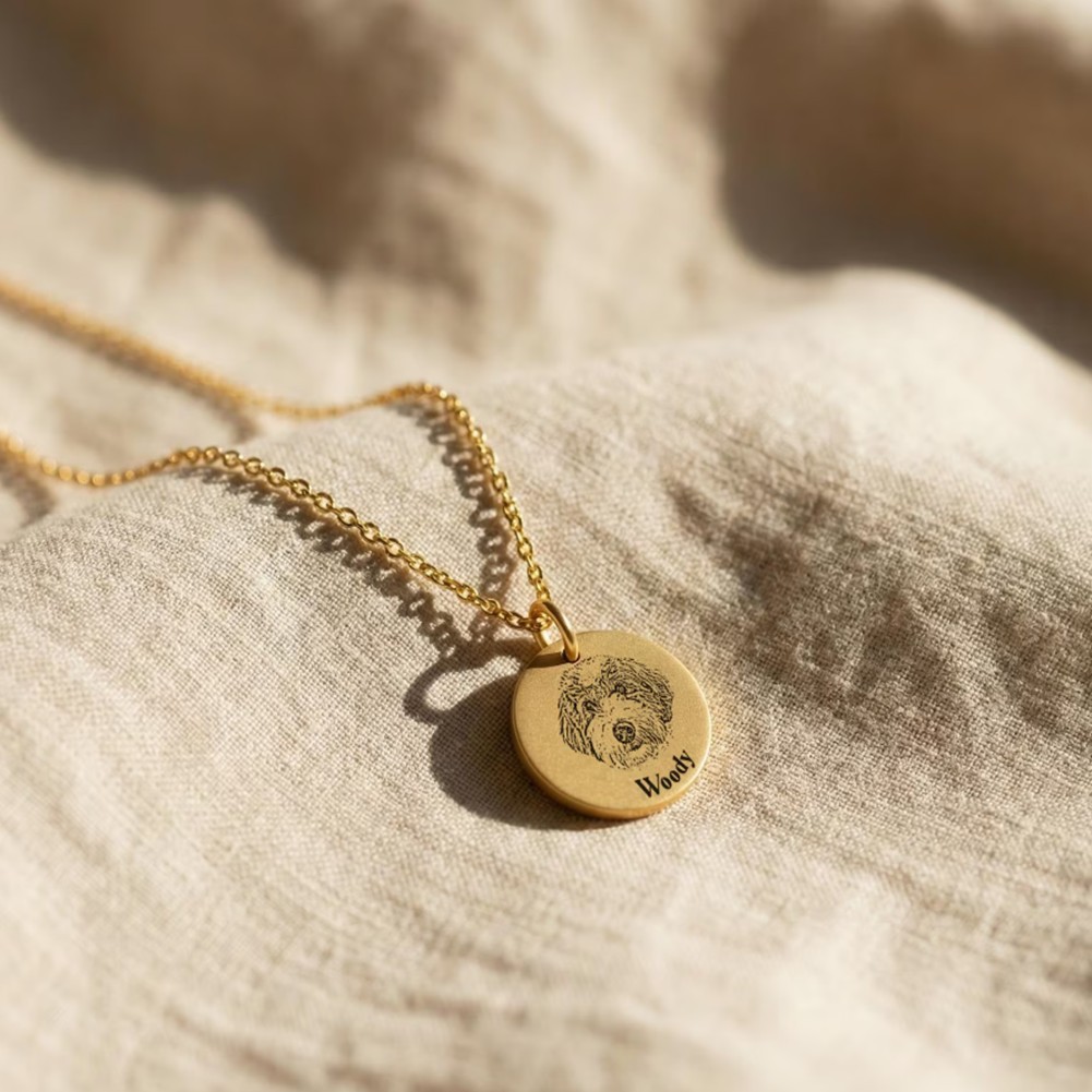 Personalized Engraved Pet Portrait Name Necklace Gifts for Friend,Dog Parents
