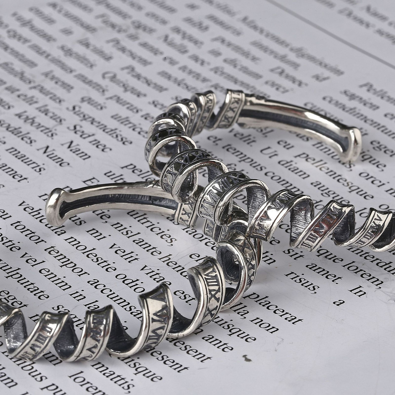 Twist Roman Numeral Cuff Bracelet Unisex Punk Bangle 18g S925 Sterling Silver