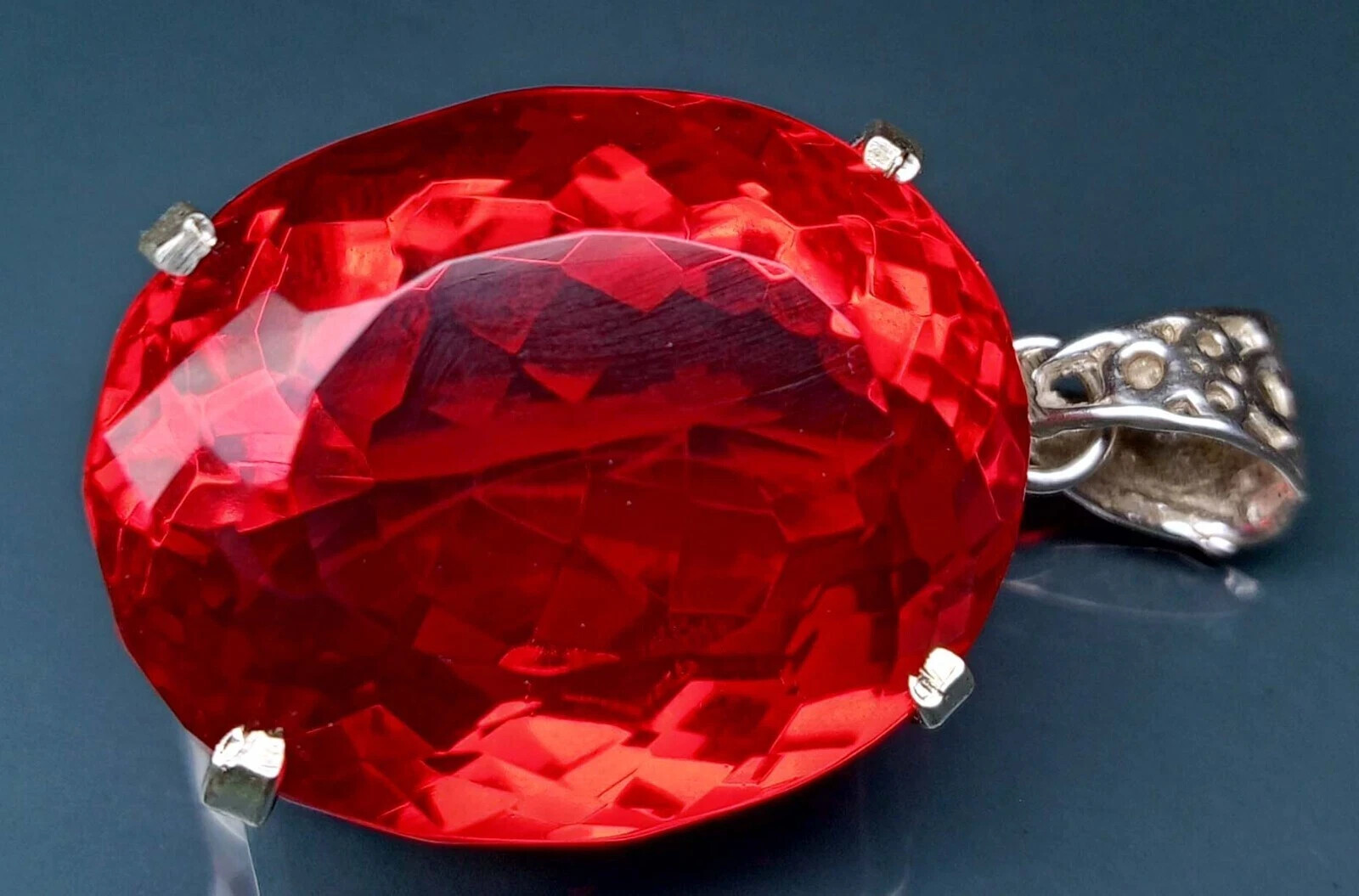 Oval Cut 112-114 Ct Pendant Red Topaz Locket Natural Gemstone Certified PD059