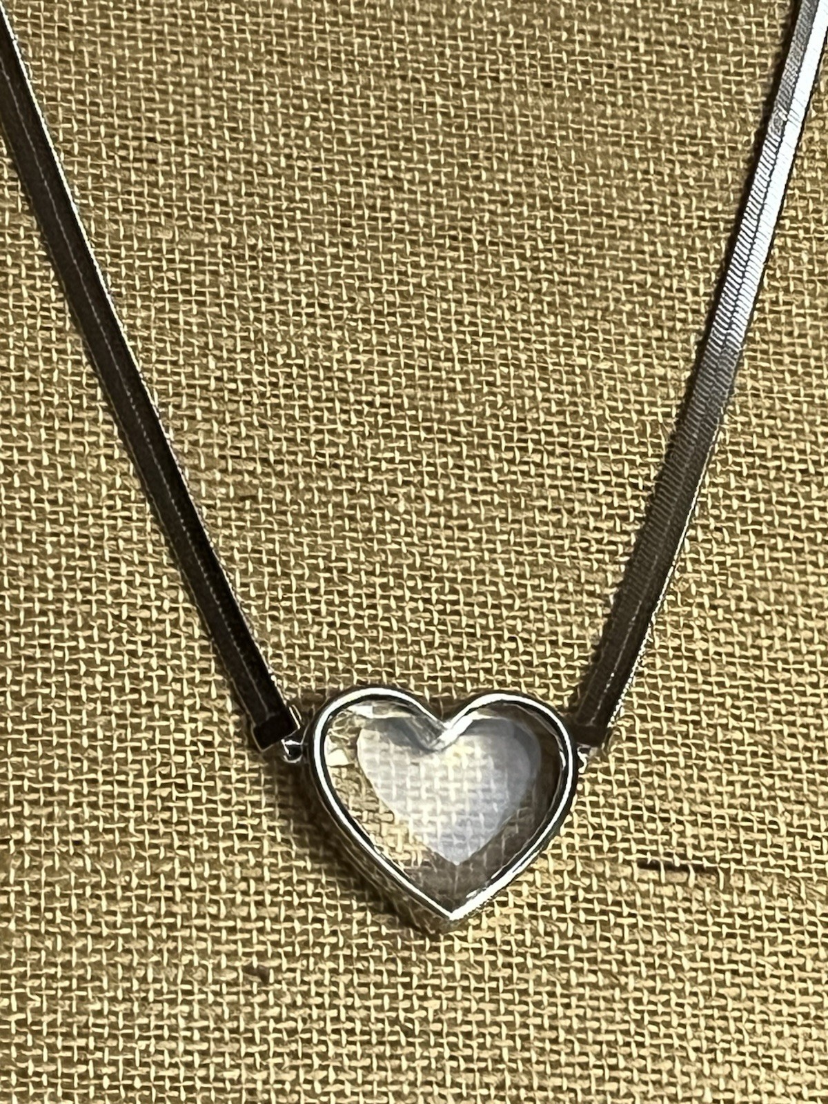 Origami Owl silver prism heart locket on 16″ to 18″ herringbone chain LK1158