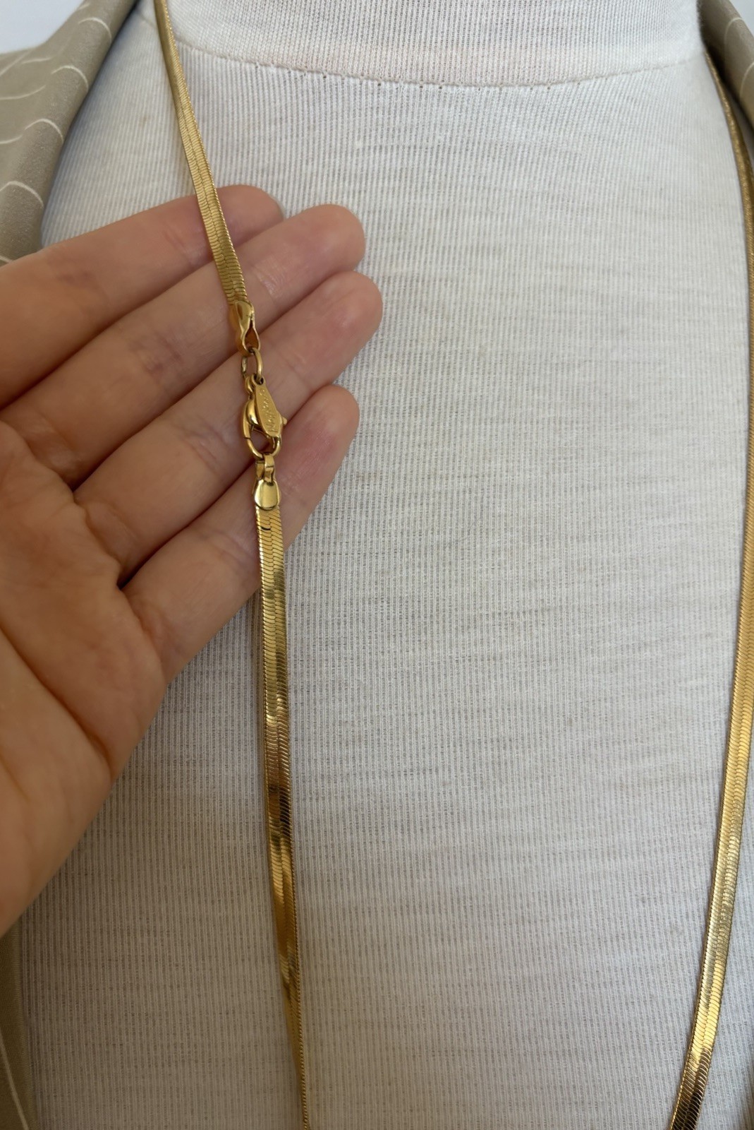 VTG Napier Chain Necklace 29” Flat Herringbone Gold Tone Designer Signed Retro