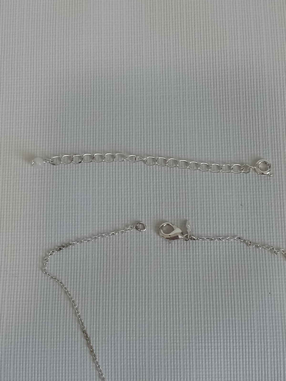 SHA Jewelry Silver Tone Single Strand Diamond Shaped Rhinestone Pendant Necklace