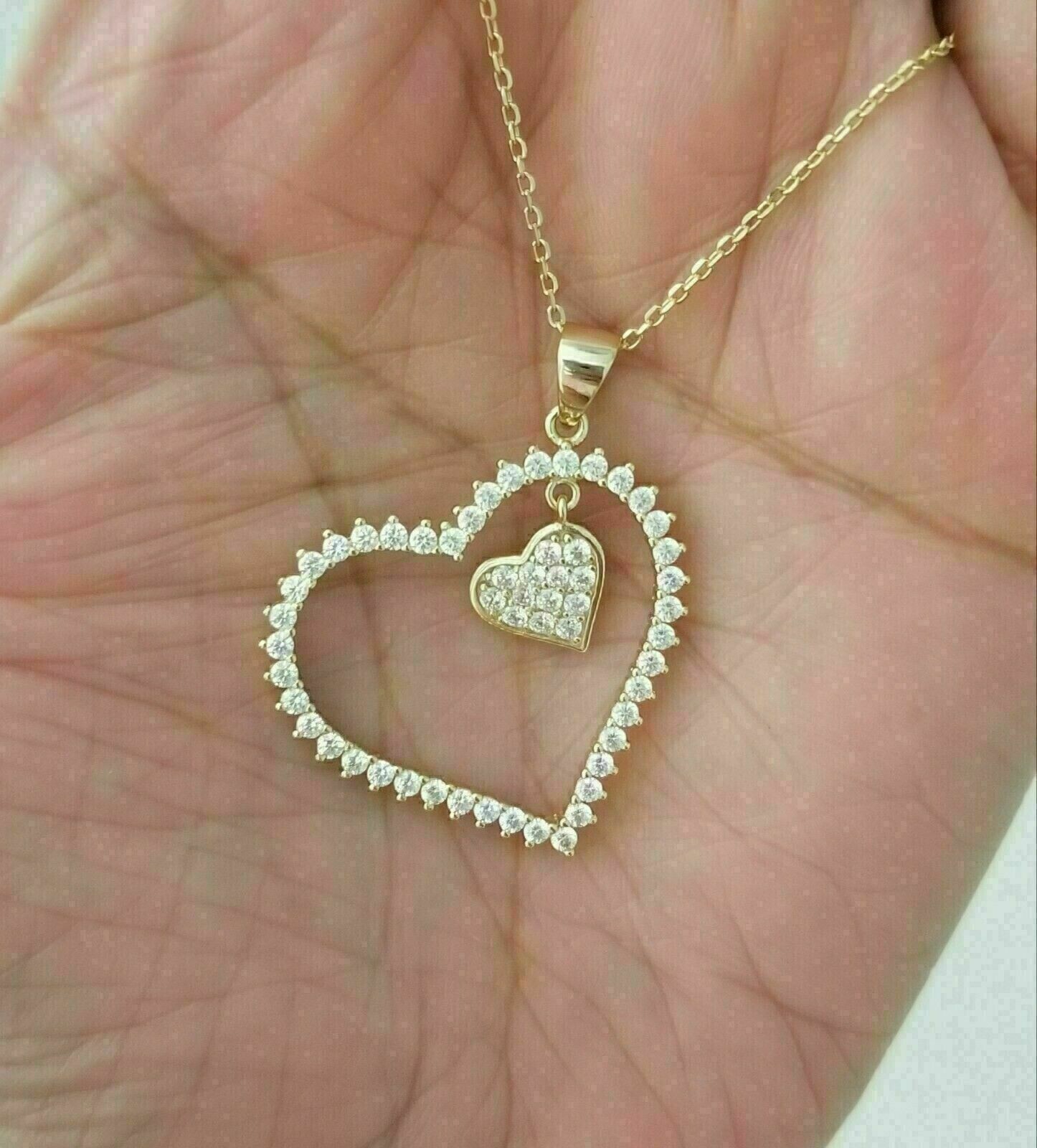 2Ct Round Cut Simulated Diamond Women’s Heart Pendant In 14K Yellow Gold Plated