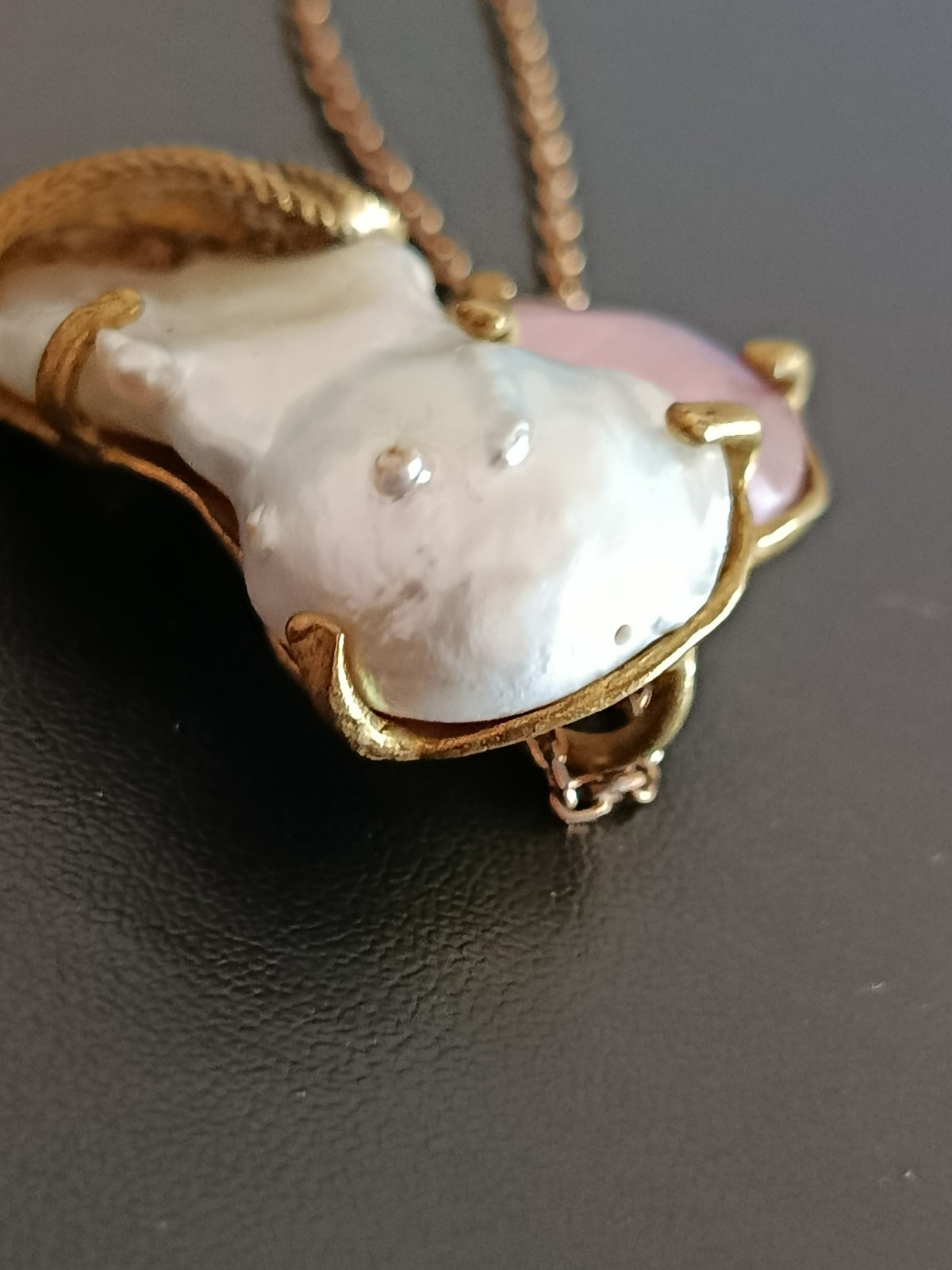 Laura Nocco Baroque Pearl Cat’s Eye Heart Bronze Pendant Signed Italy Rare Art