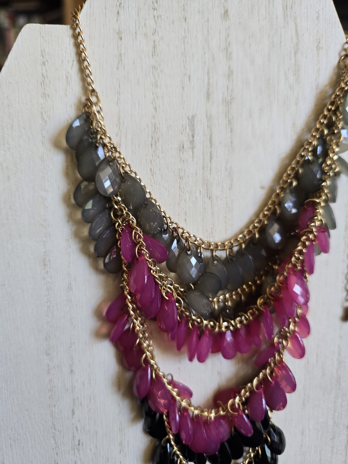 Gray Pink Black 6 Strand Layered Bib Choker Acrylic Teardrop Necklace Gold Tone
